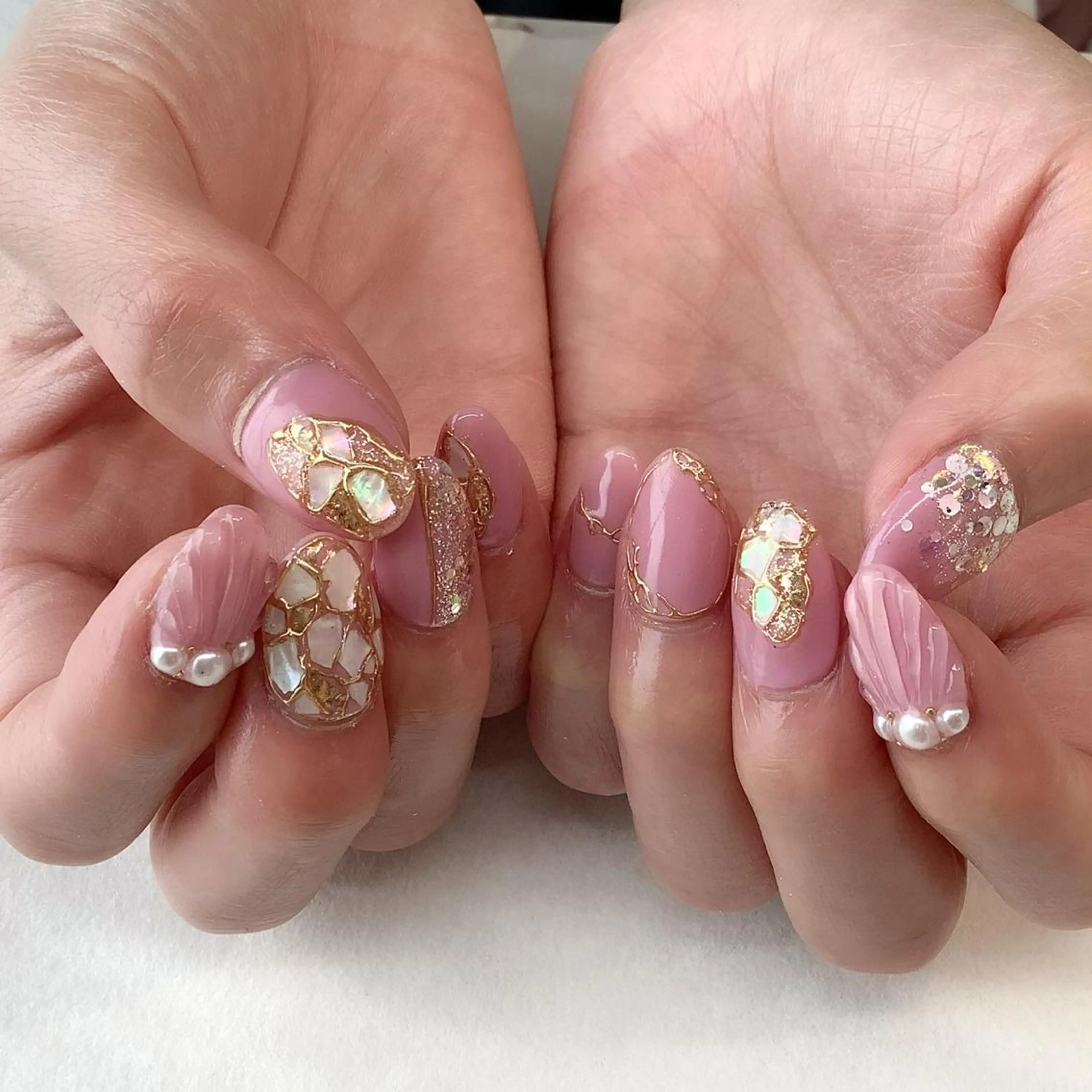 ネイル ハンドネイル 💎🐰 saki. m 🐰💎のネイルデザイン