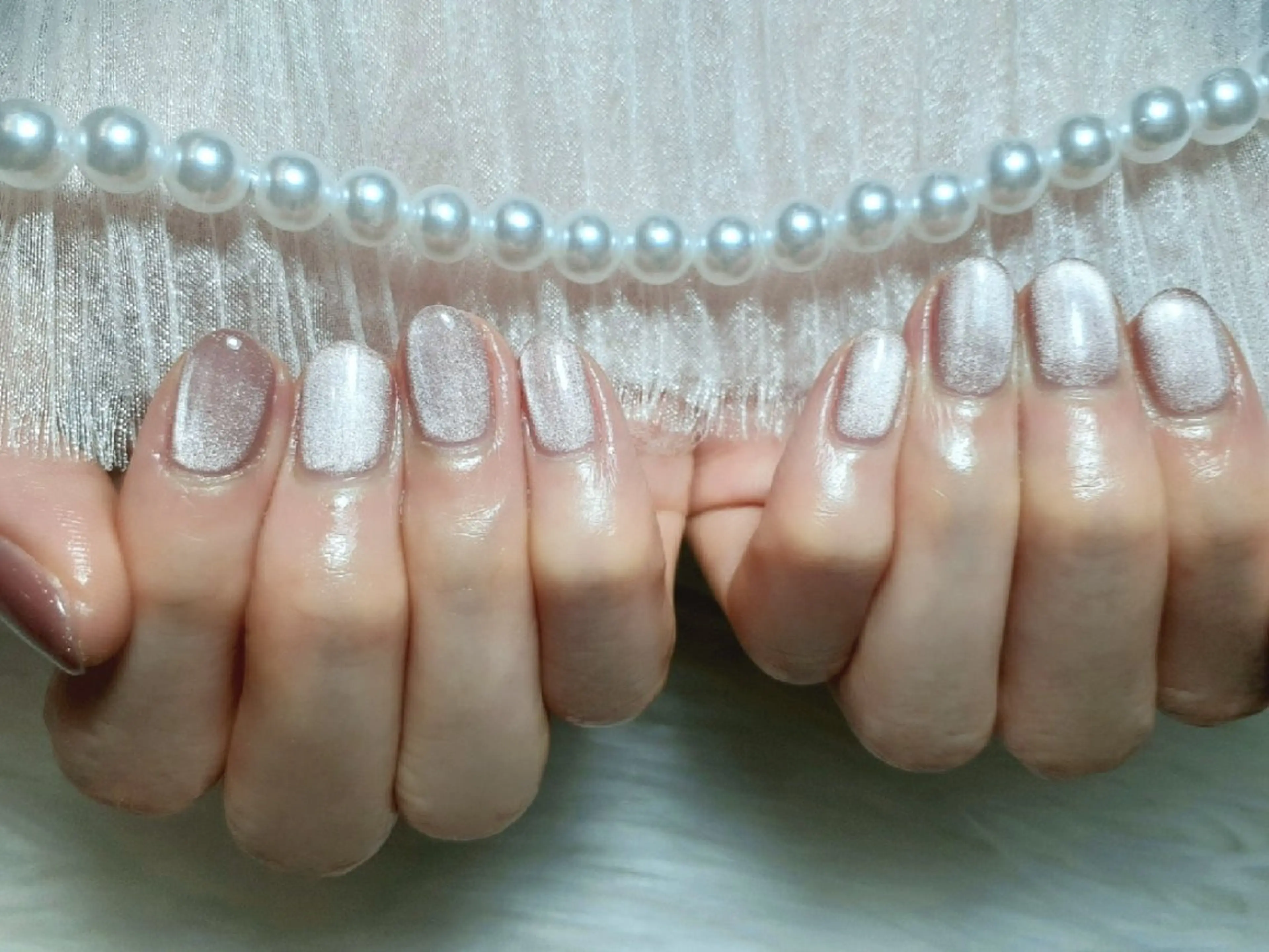 ネイル マグネットネイル ハンドネイル ハンドケア peTiT saori🌼のネイルデザイン