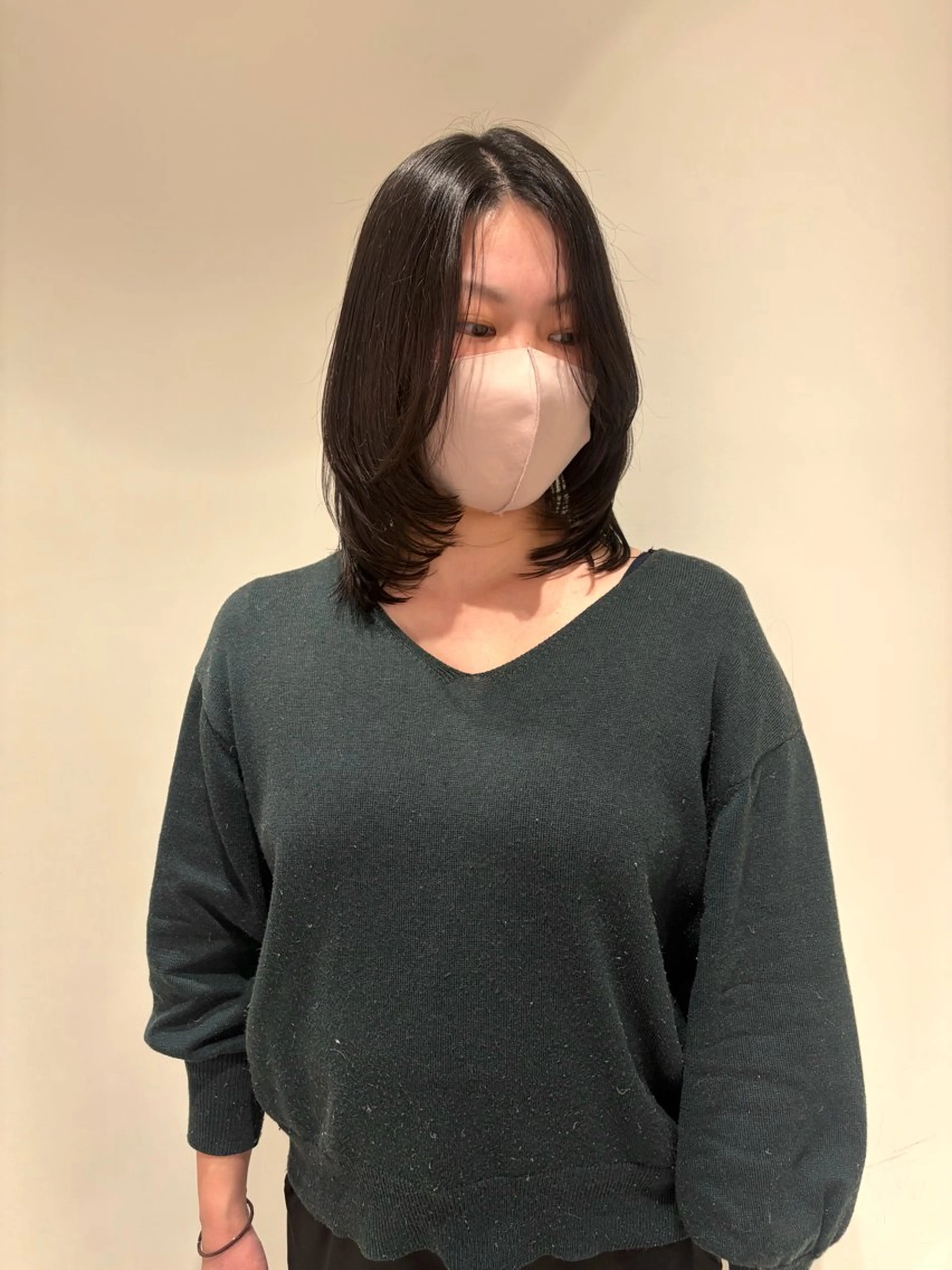 ミディアム レイヤーカット aoi 🪐keen立川のヘアスタイル