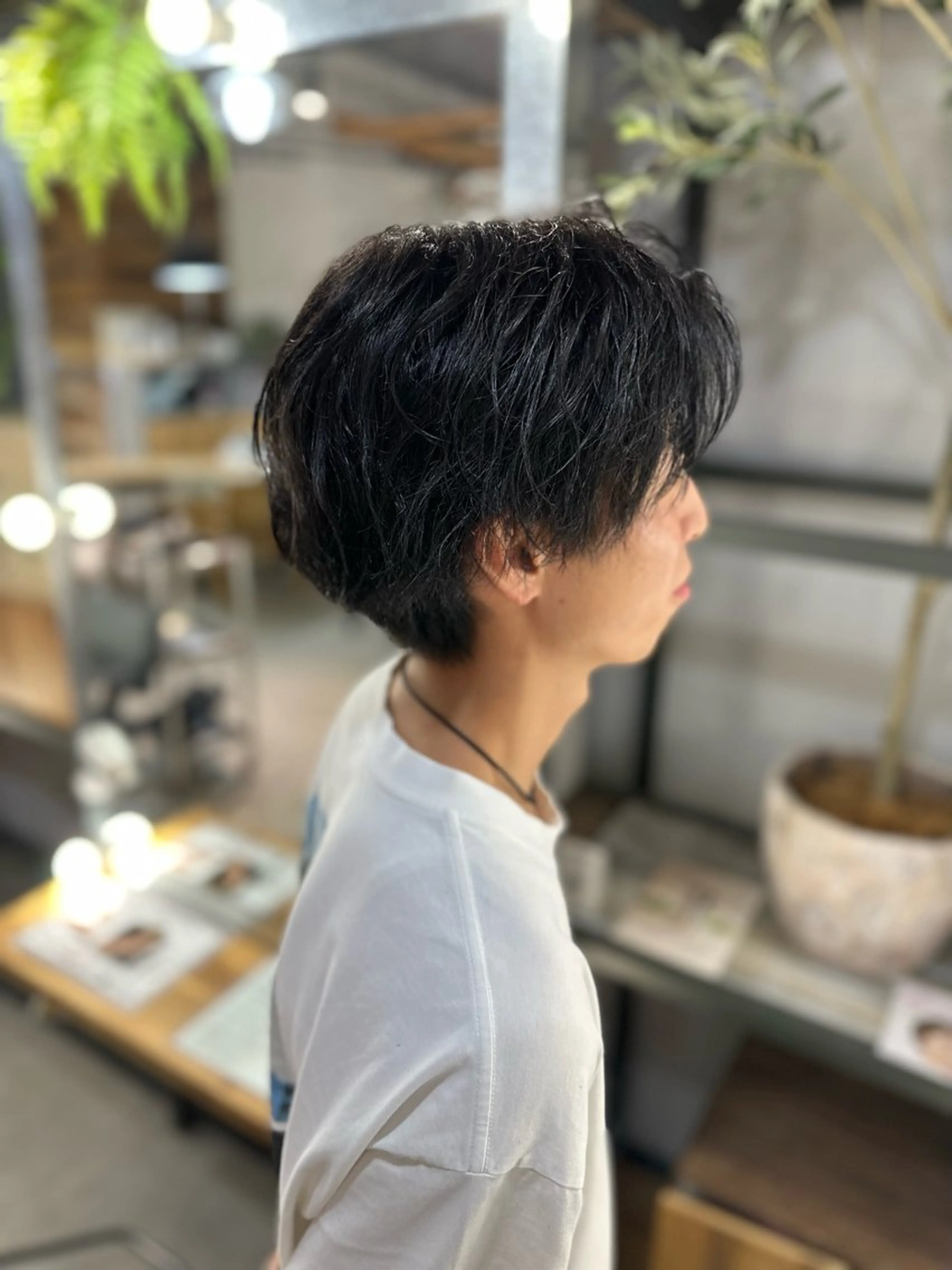 ショート カラー 溜 一太のヘアスタイル