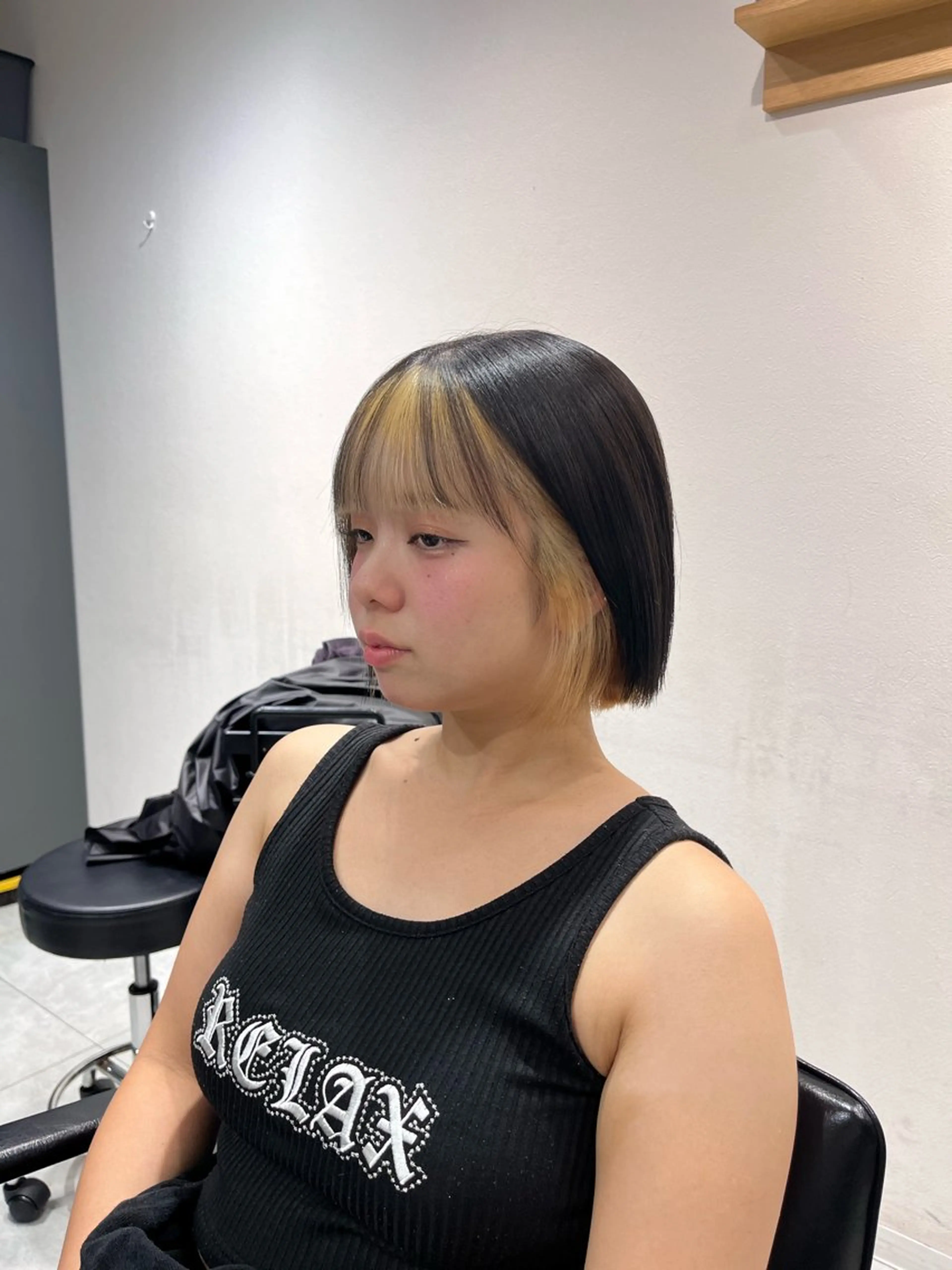 ショート カラー ミストバング 黒髪 ブリーチ デザインカラー  フェイスフレーミング NYLON.所属・ブリーチ/縮毛矯正 ❤️‍🔥シンノスケのヘアスタイル