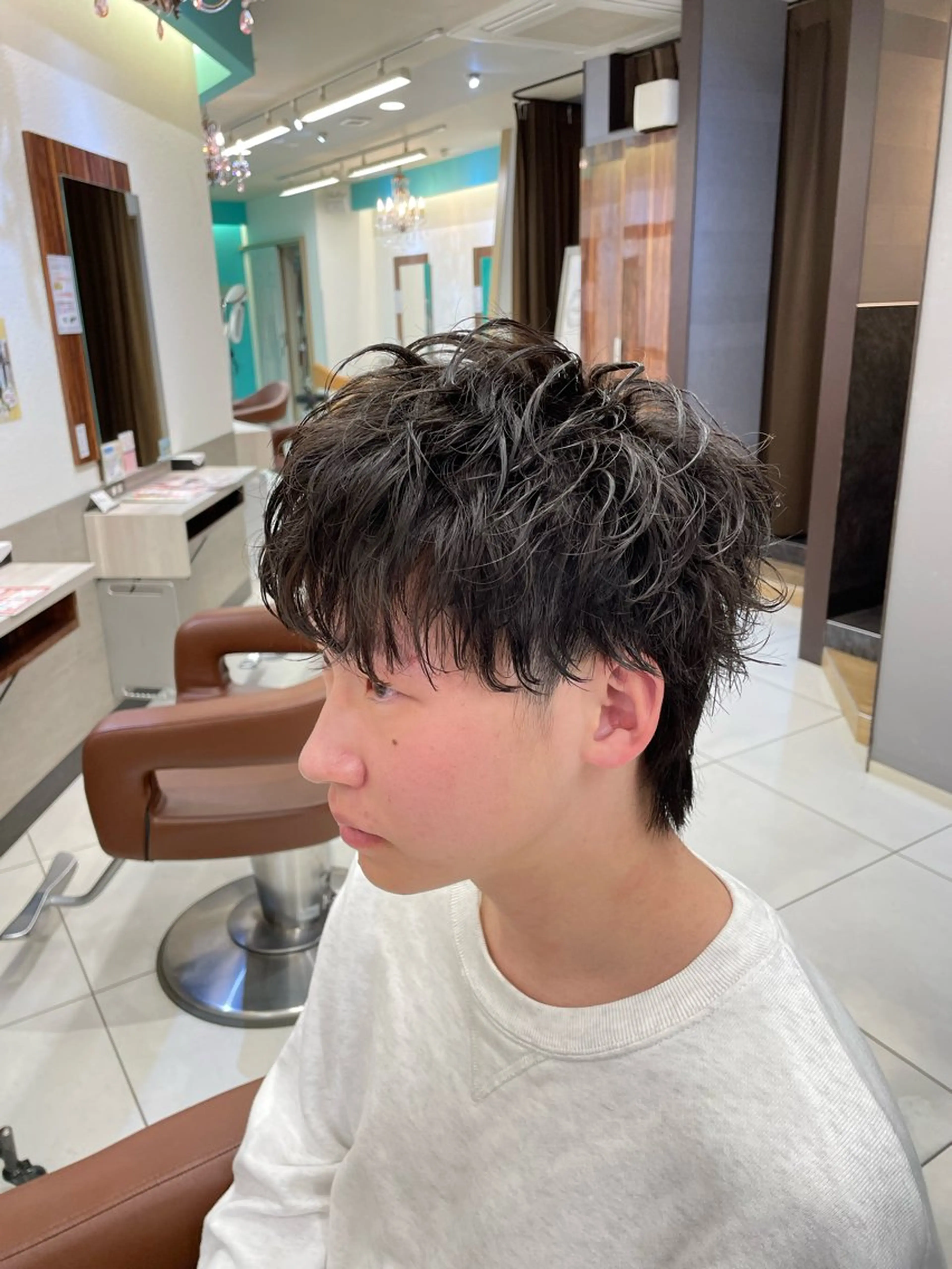 パーマ メンズ 伊藤 隆星のヘアスタイル
