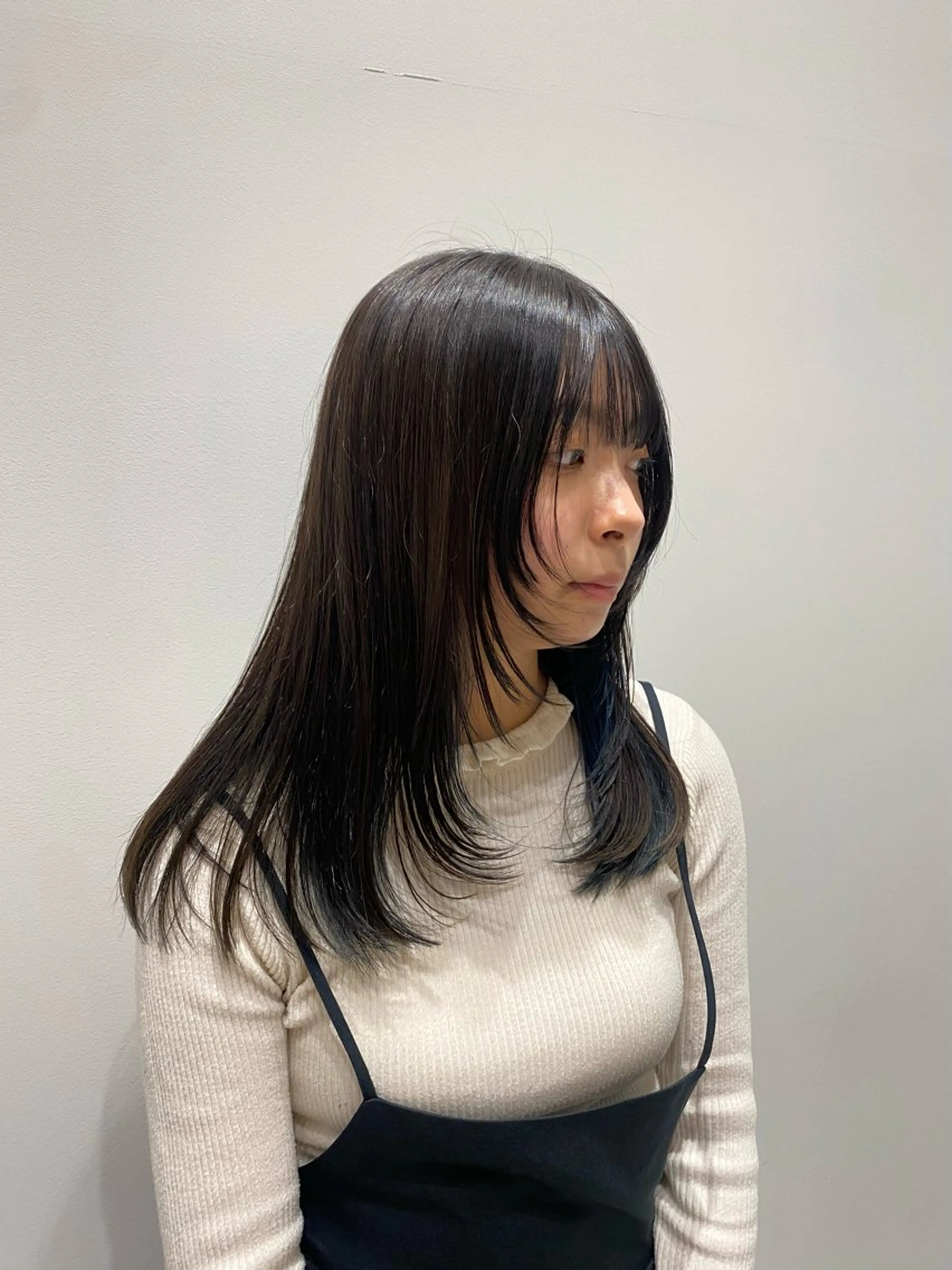 セミロング カラー 顔まわりレイヤー 顔周りカット レイヤーカット カット mina🪐立川駅/ レイヤー/ボブのヘアスタイル