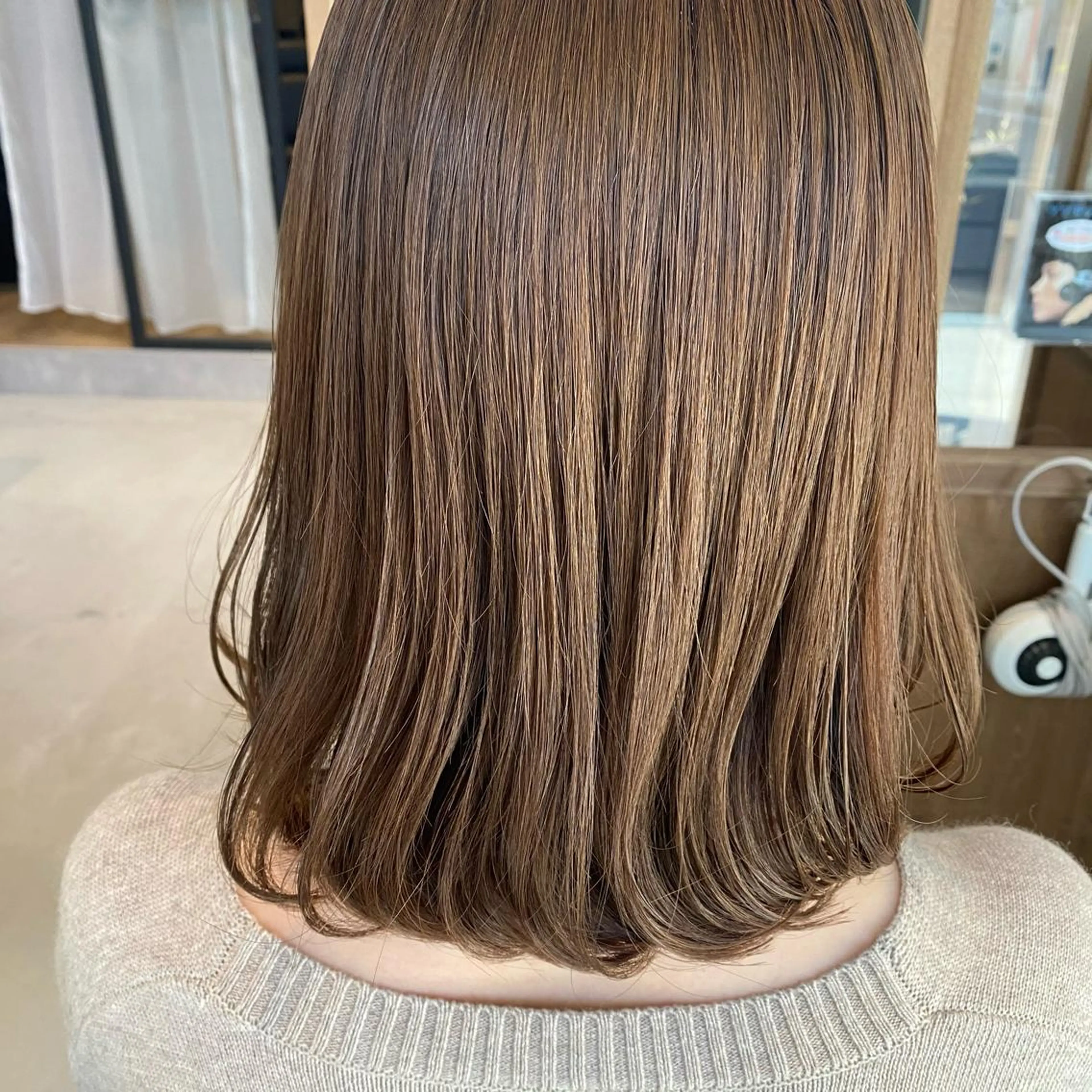 【⭐️ミニモだけの特別価格⭐️】カット＋艶カラー¥7000の写真