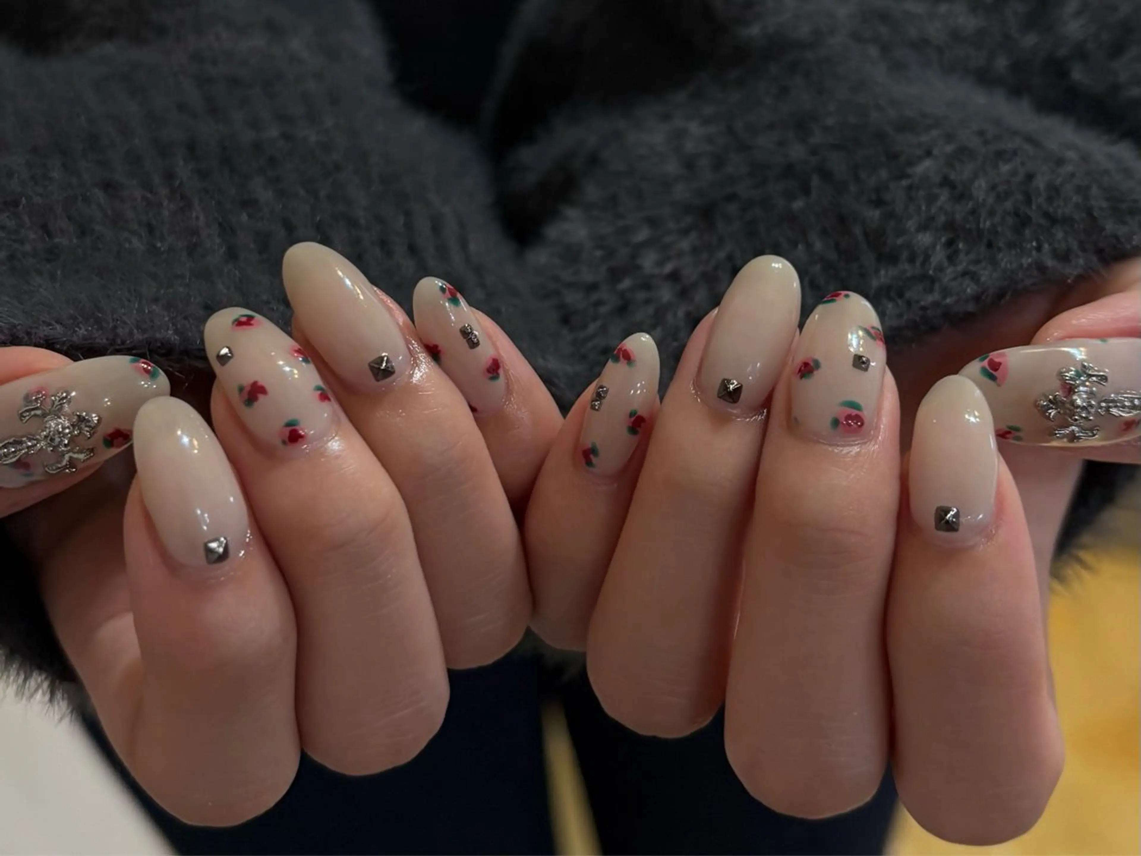 ネイル ハンドネイル EmaNail肥後橋店所属・EmaNail 肥後橋店🤍YURIのネイルデザイン