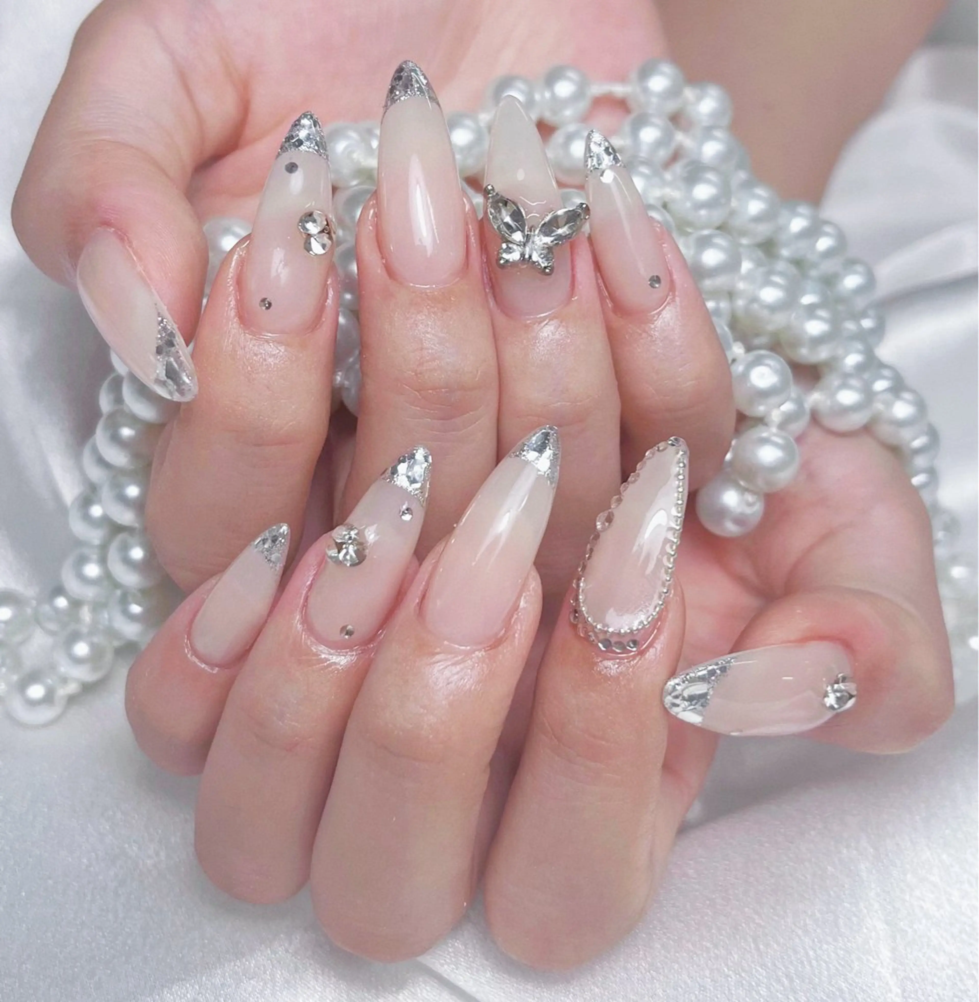 ネイル チークネイル ジェルネイル キラキラネイル 韓国ネイル マグネットネイル ハンドネイル DR Nail 新宿所属・DR 💅のネイルデザイン