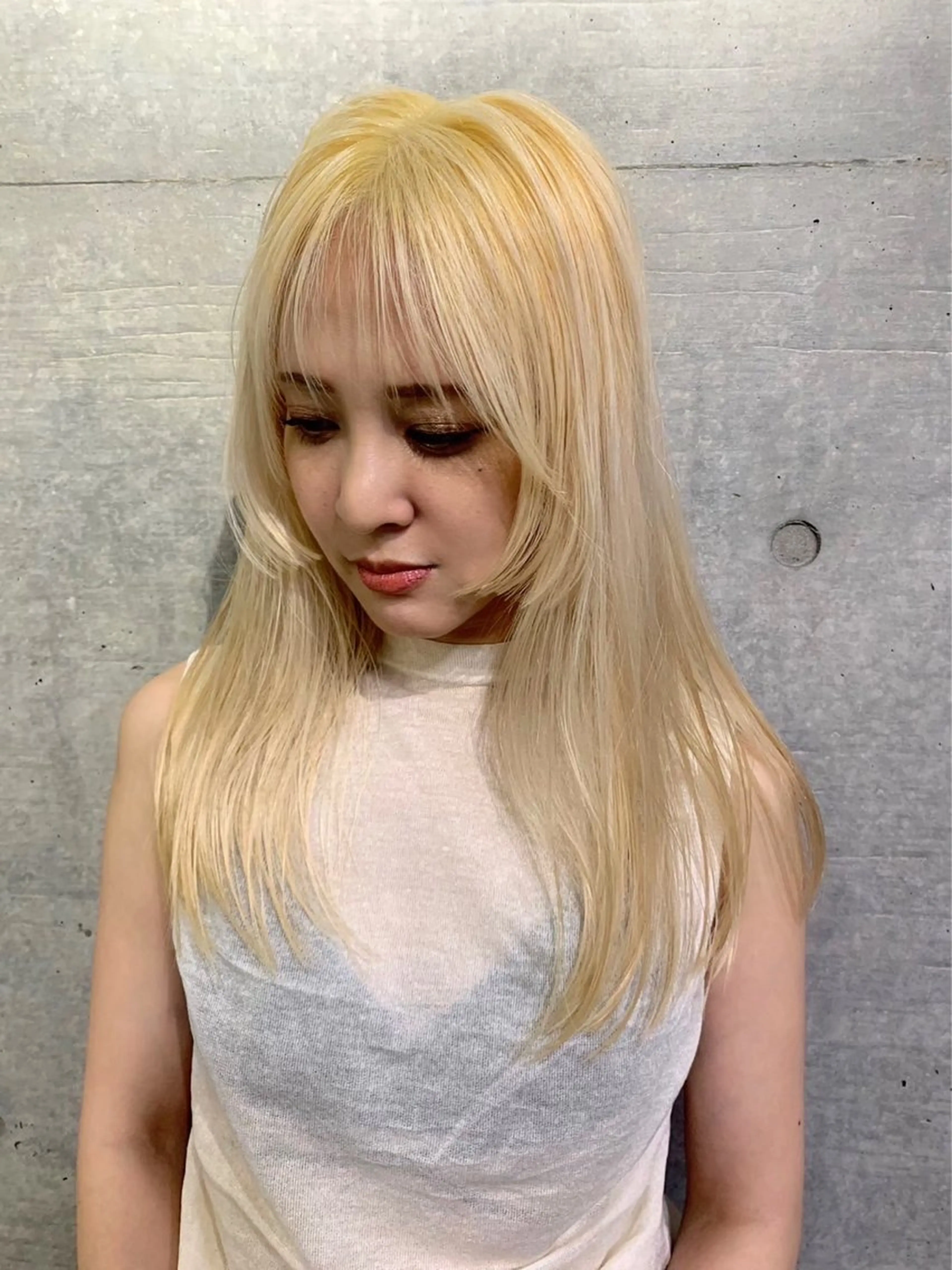 セミロング カラー ヘアアレンジ メンズ メンズブリーチ ブリーチ ケアブリーチ 顔周りカット 姫カット THE./ブリーチ 透感カラー/髪質改善のヘアスタイル