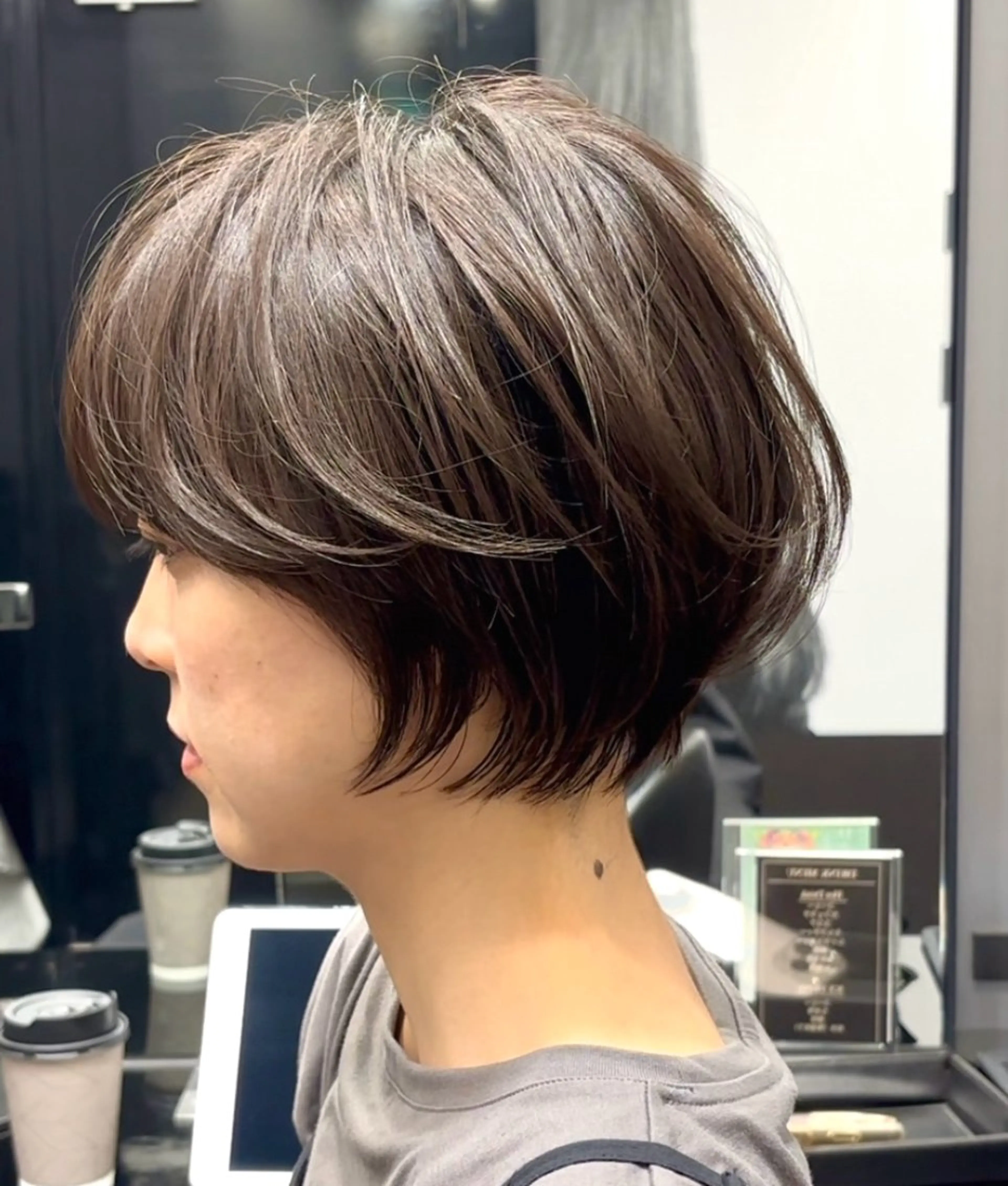 ショート ショートボブ ハンサムショート 丸みショート ボブ くびれヘア HARUKI  MINATO Japan広島紙屋町店所属・hmj紙屋町店 脊戸智志のヘアスタイル