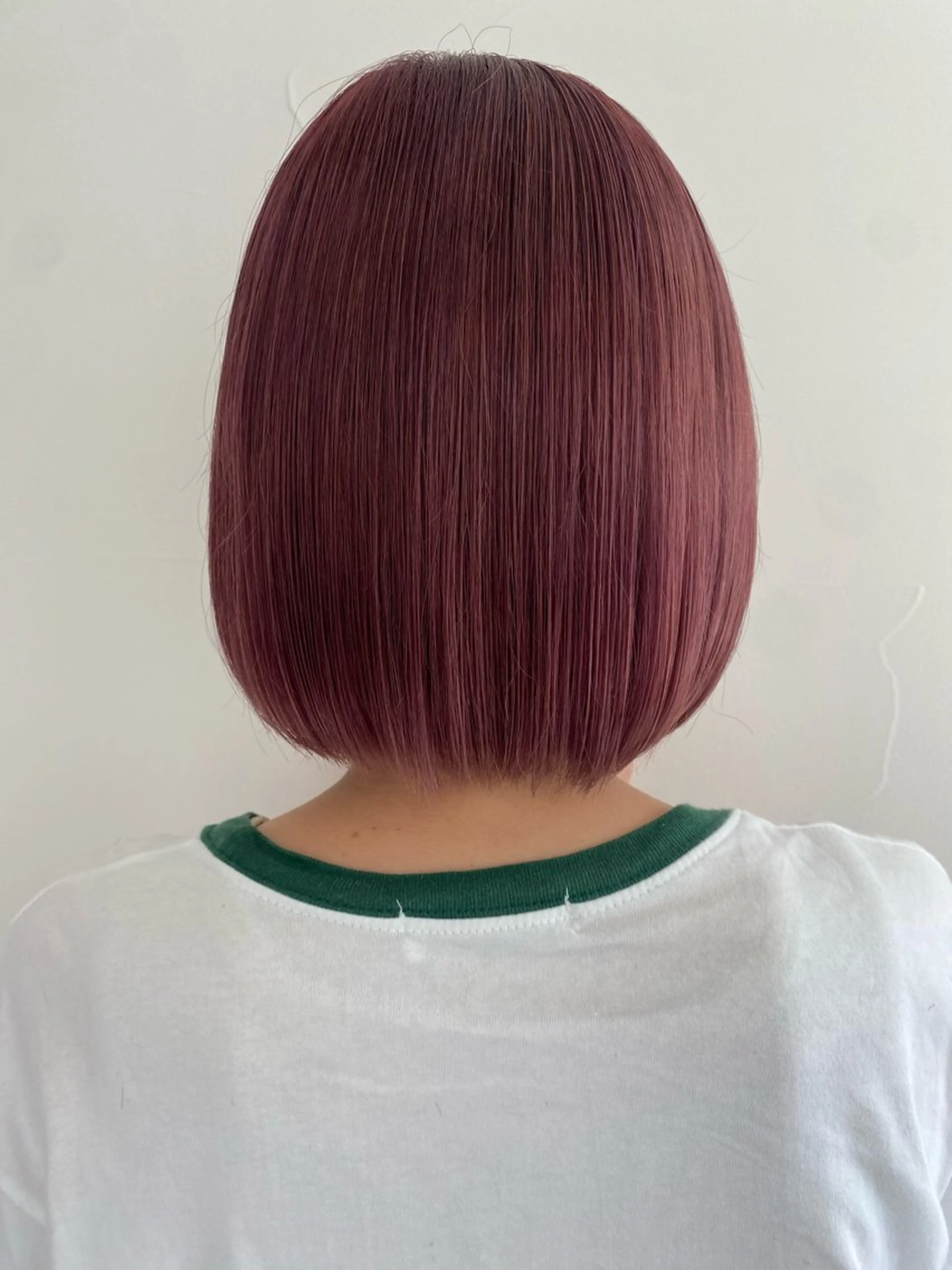 ミディアム カラー ブリーチ ダブルカラー neu. reinaのヘアスタイル