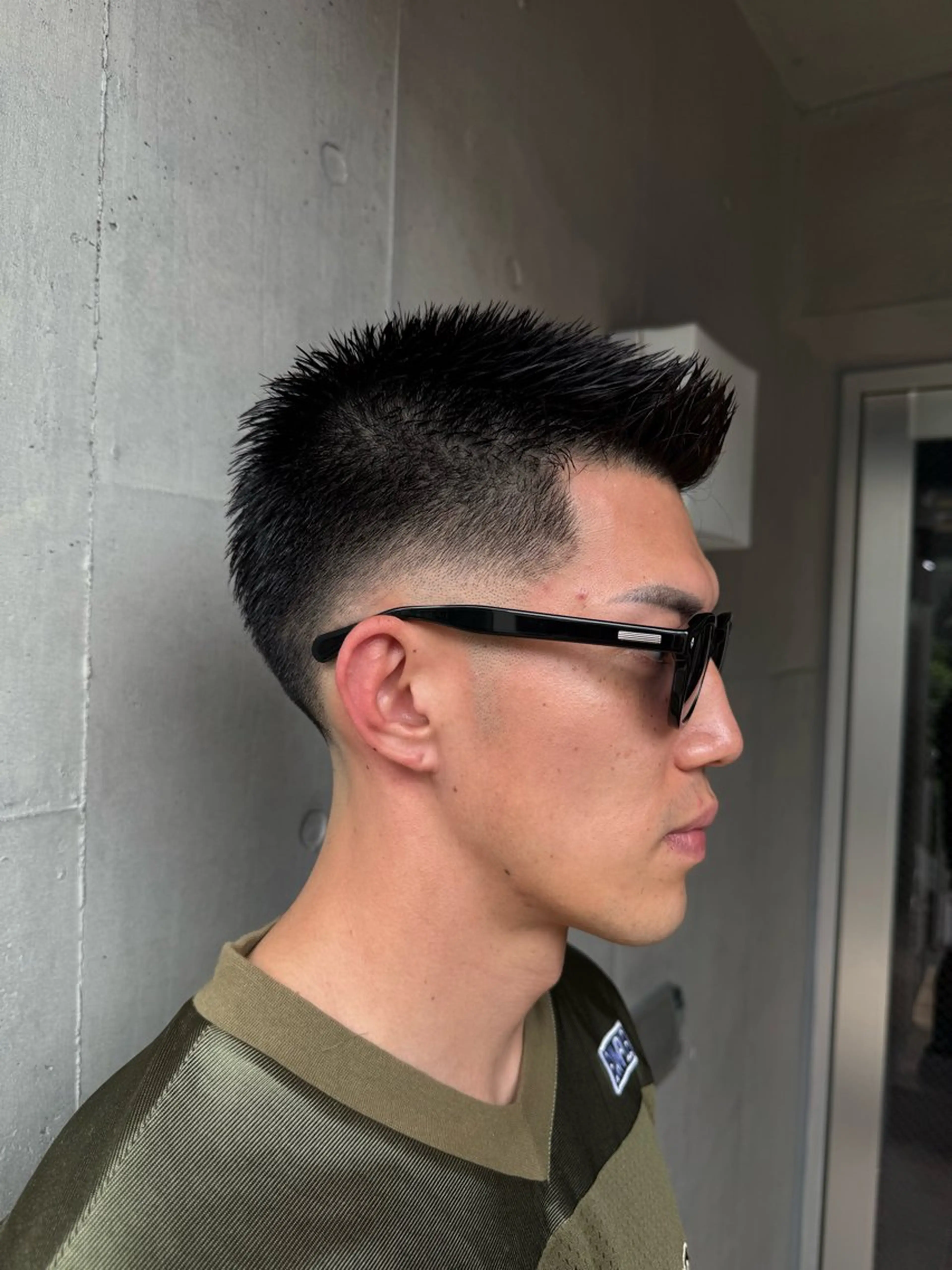 ショート カット 山影✨バレイヤージュ ハイライト✨メンズ◎のヘアスタイル