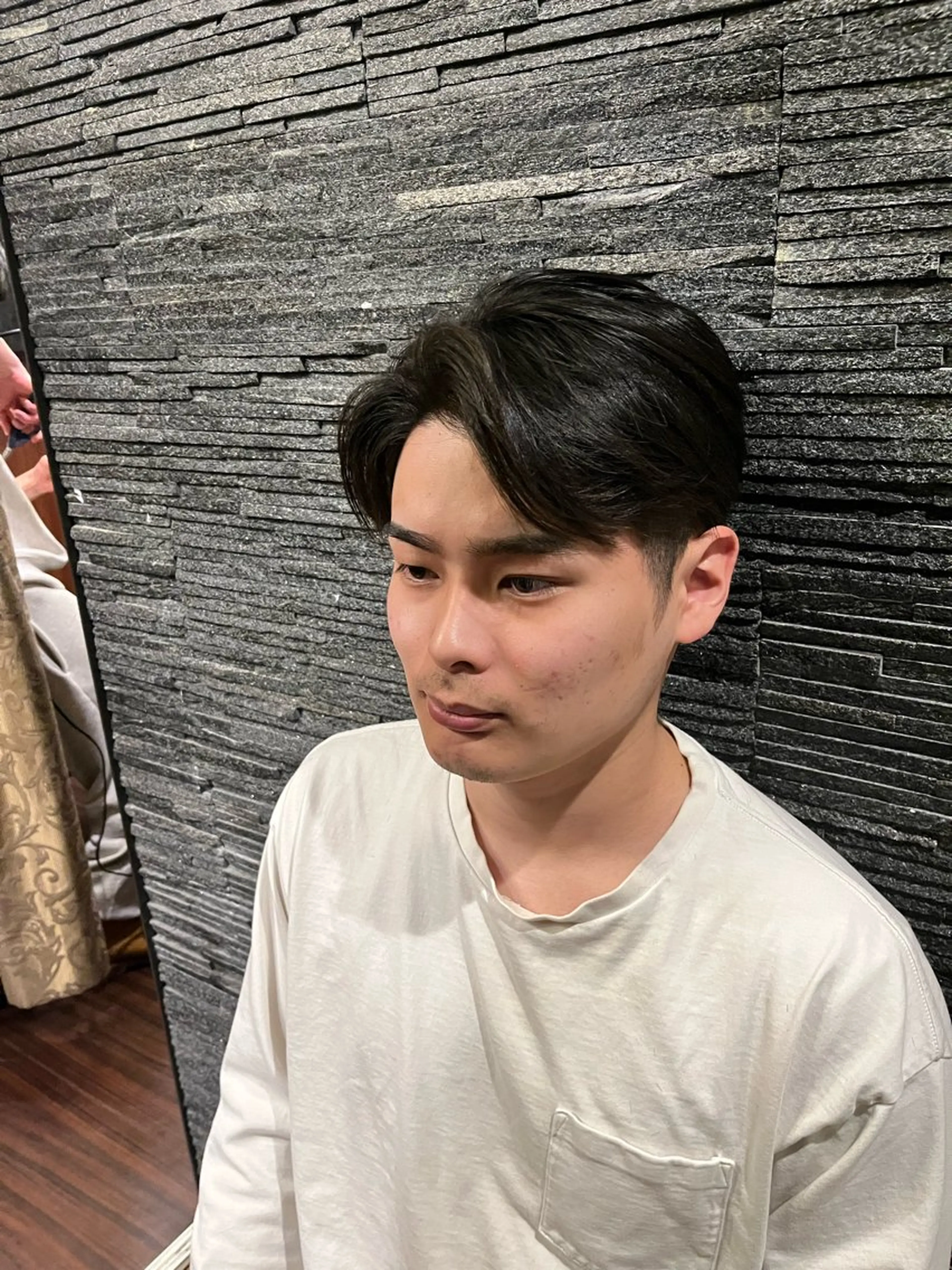 メンズ ヒロ銀座 川崎店所属・ヒロ銀座川崎 志田健介のヘアスタイル