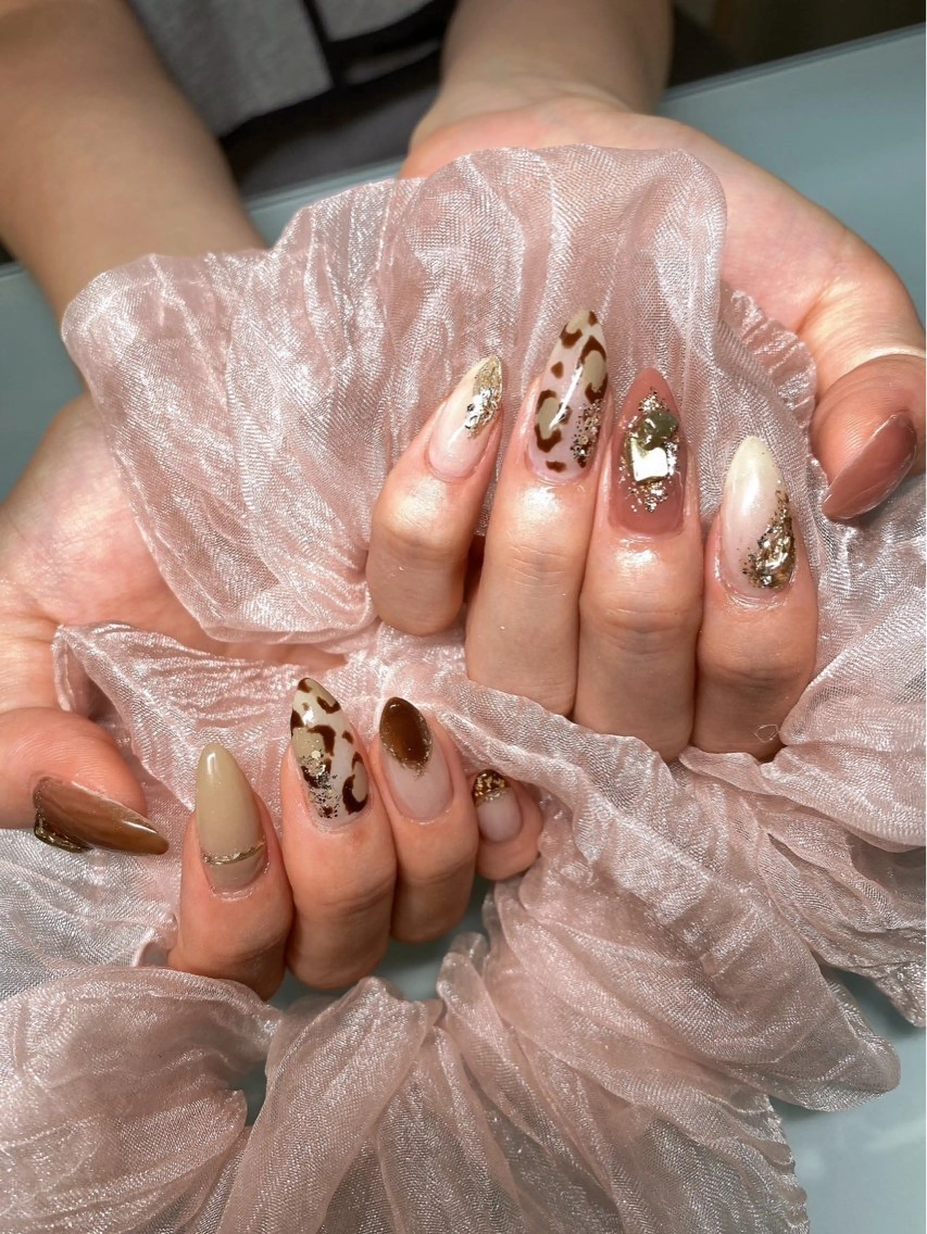 ネイル 長さ出し フレンチネイル ジェルネイル グラデーション 韓国ネイル ハンドネイル Nail&eye Belire 新宿のネイルデザイン