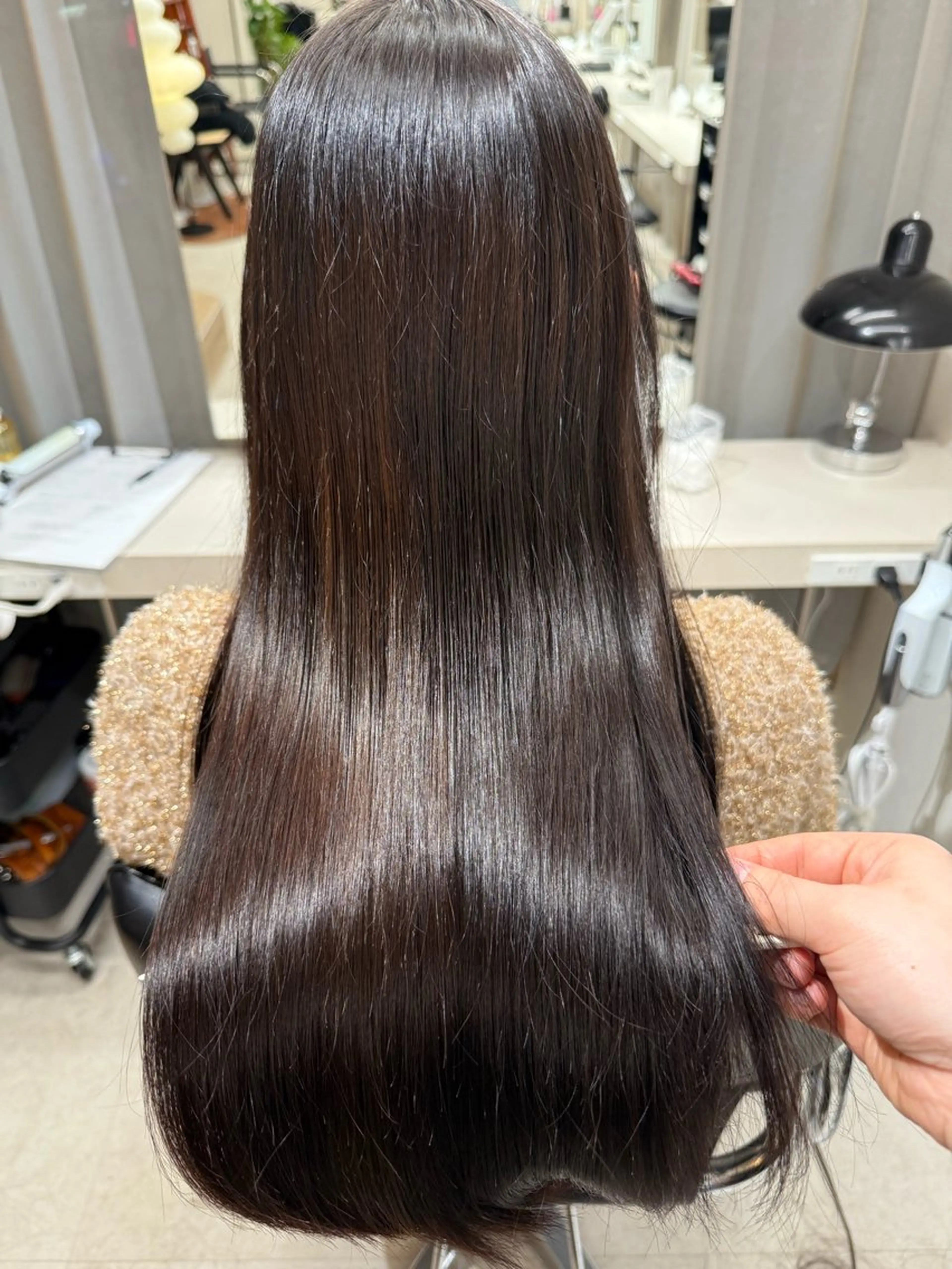 ロング haru 髪質改善サロンのヘアスタイル