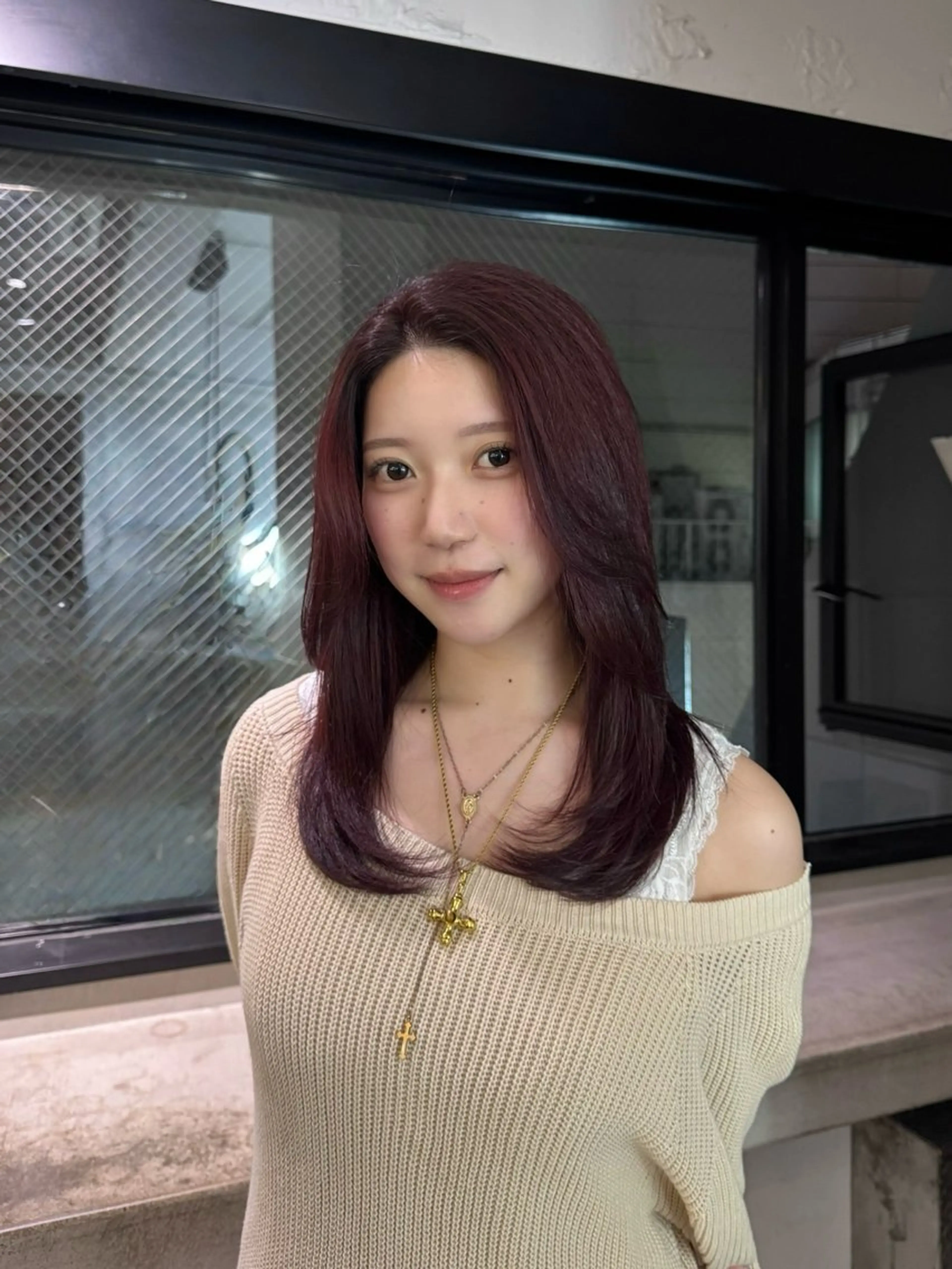 🖤韓国風レイヤーカット＋ワンカラー＋髪質再生トリートメント🖤の写真