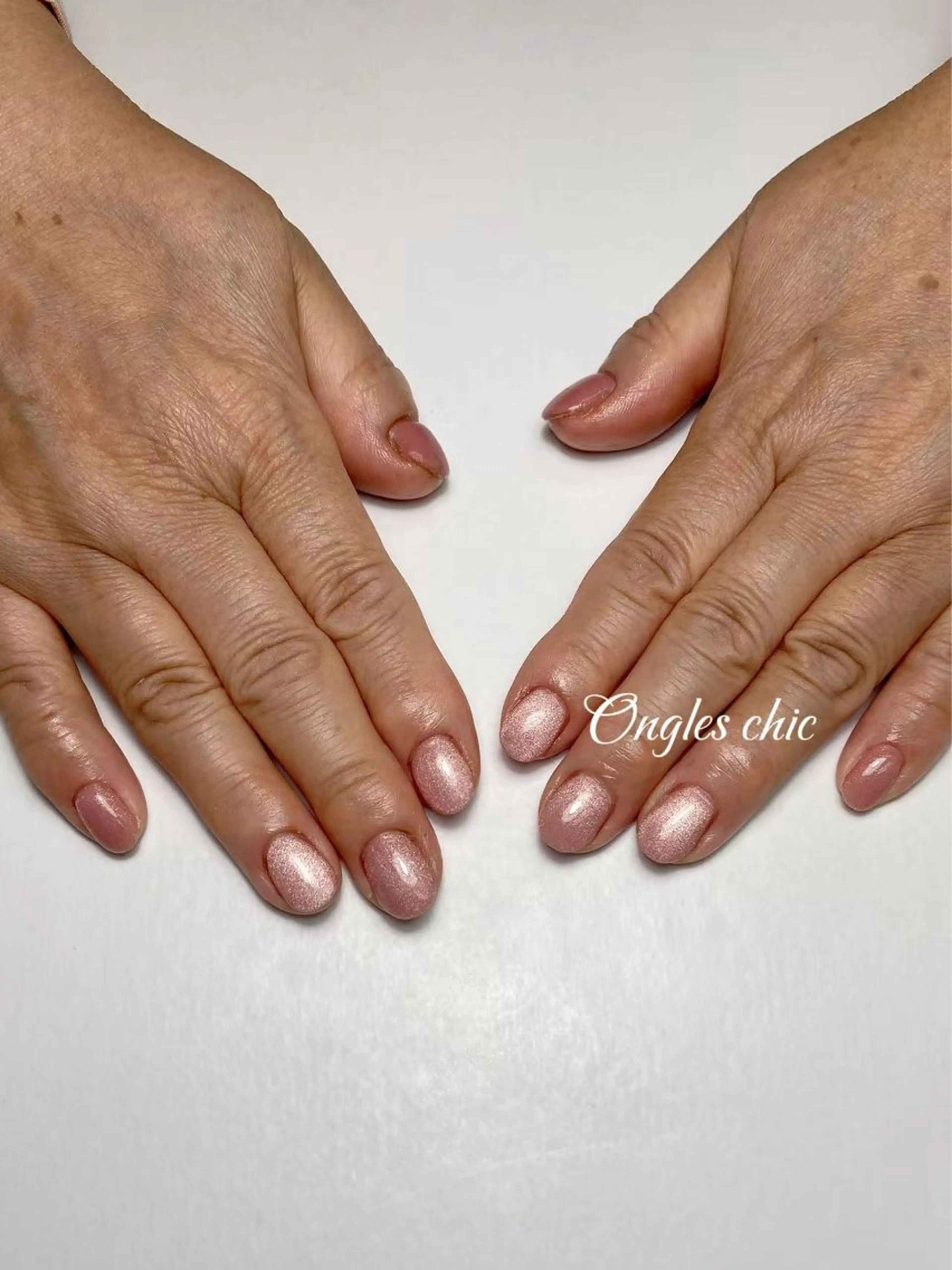 ネイル ハンドネイル ハンドケア ongles chicのネイルデザイン