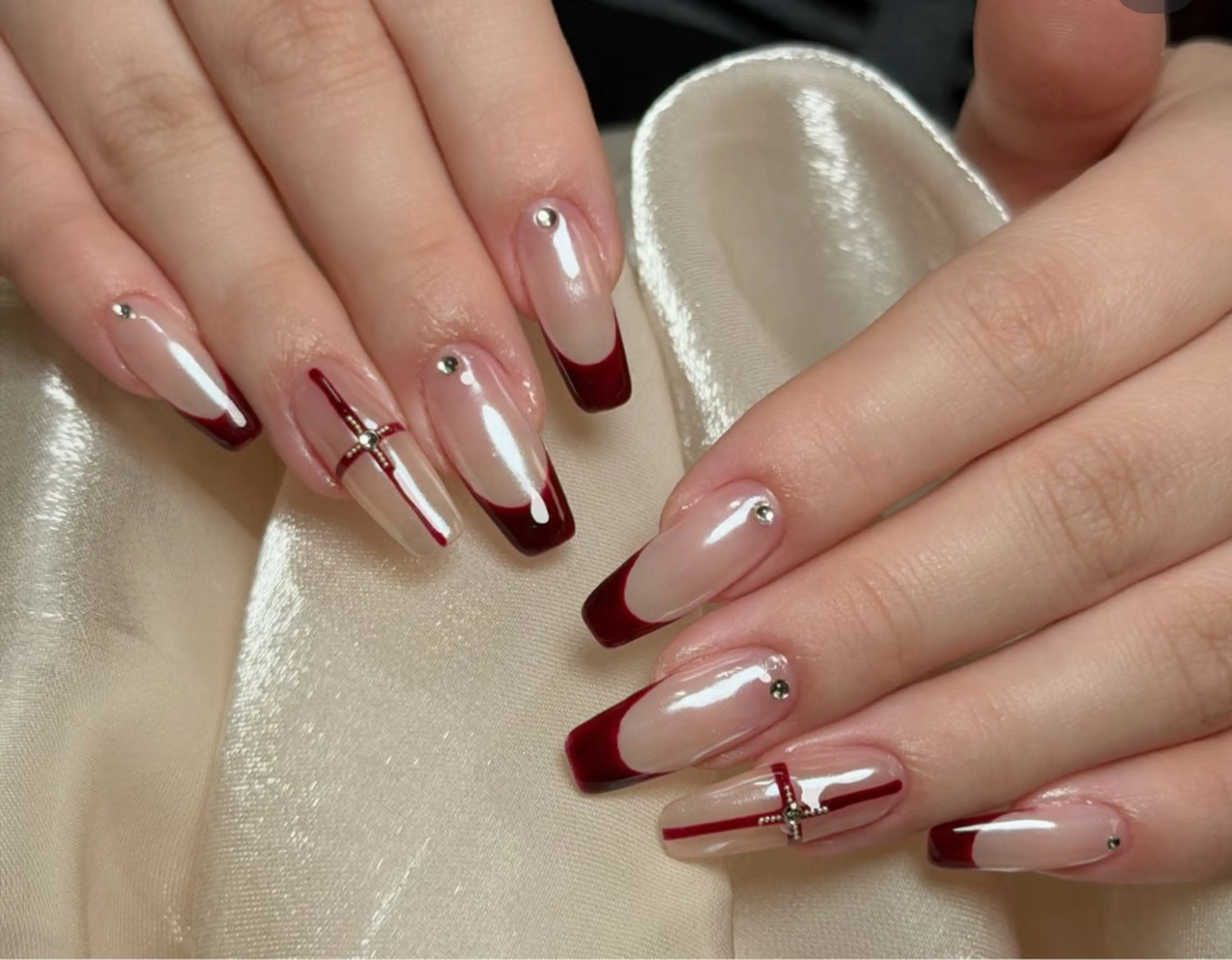 ネイル ハンドネイル ハンドケア 🍑 momo_nailのネイルデザイン