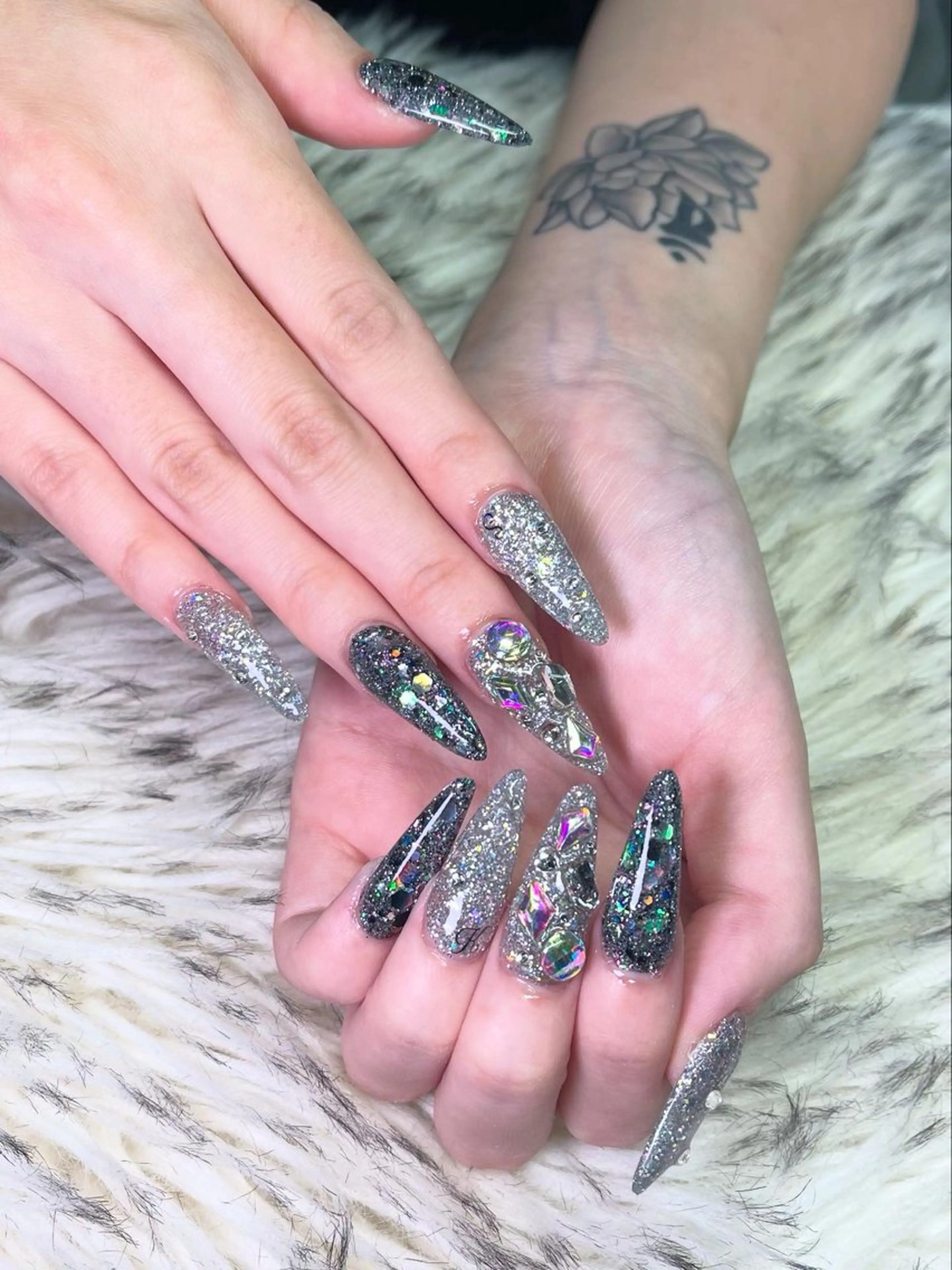 ネイル NAIL FOCUS Lisaのネイルデザイン