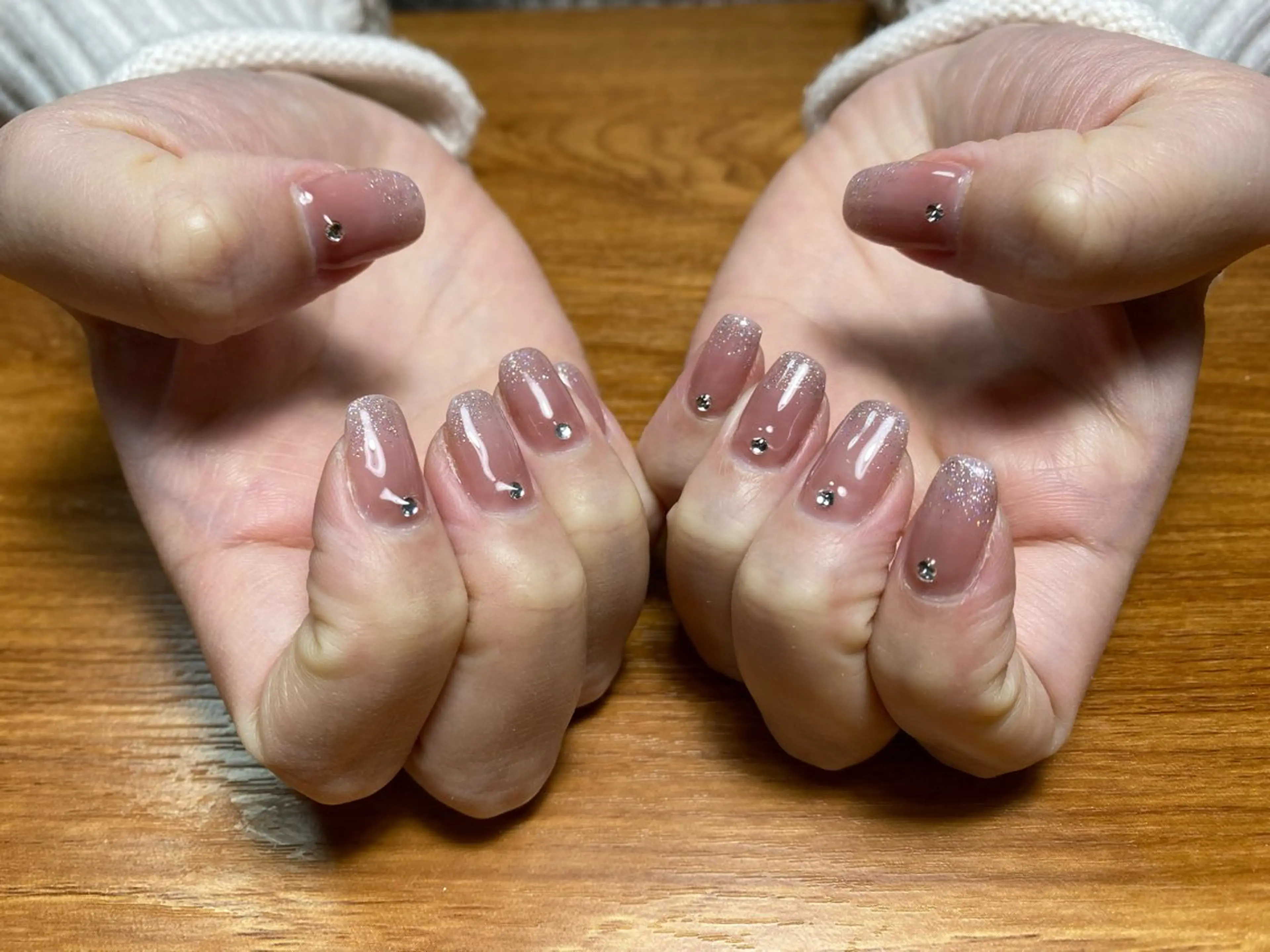 ネイル ラメ(グリッター) ネイルサロンまきの所属・牧野 真都華のネイルデザイン