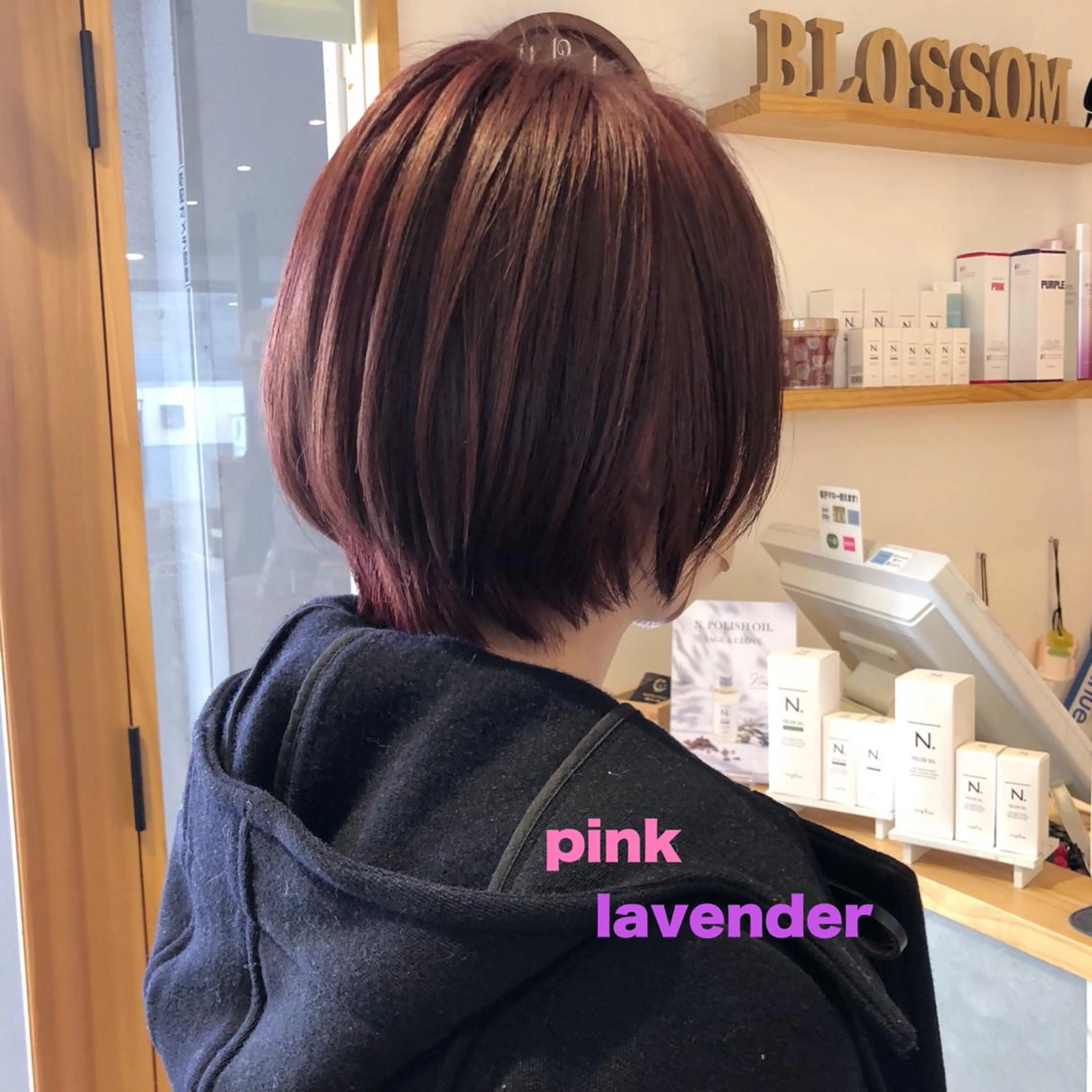 ショート A. Seoのヘアスタイル