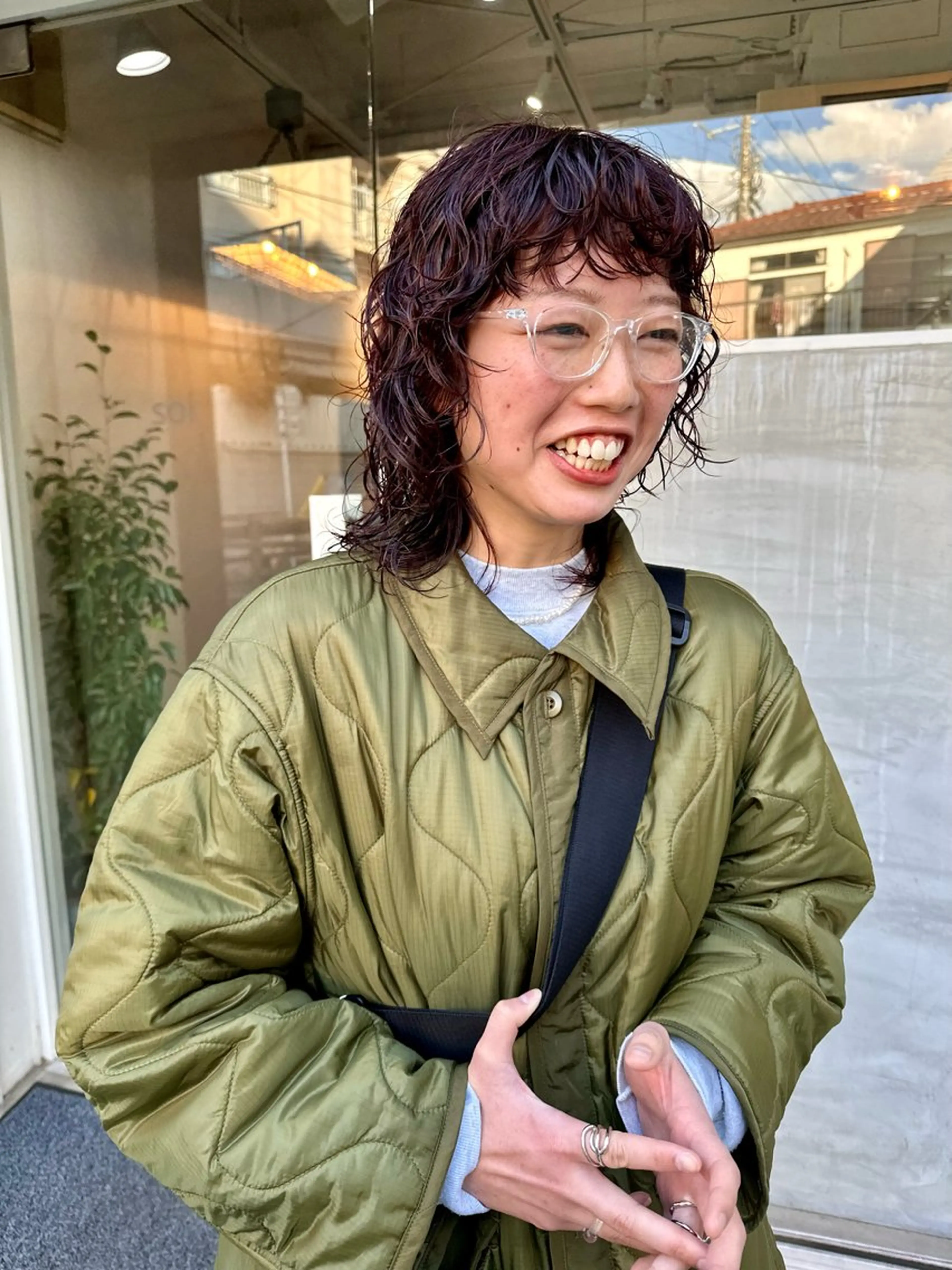 ミディアム カラー パーマ ミディアムパーマ ウルフカット カット ヘアカラー パーマ トリートメント パーマ/透明感カラー /ボブ/吉田一生のヘアスタイル