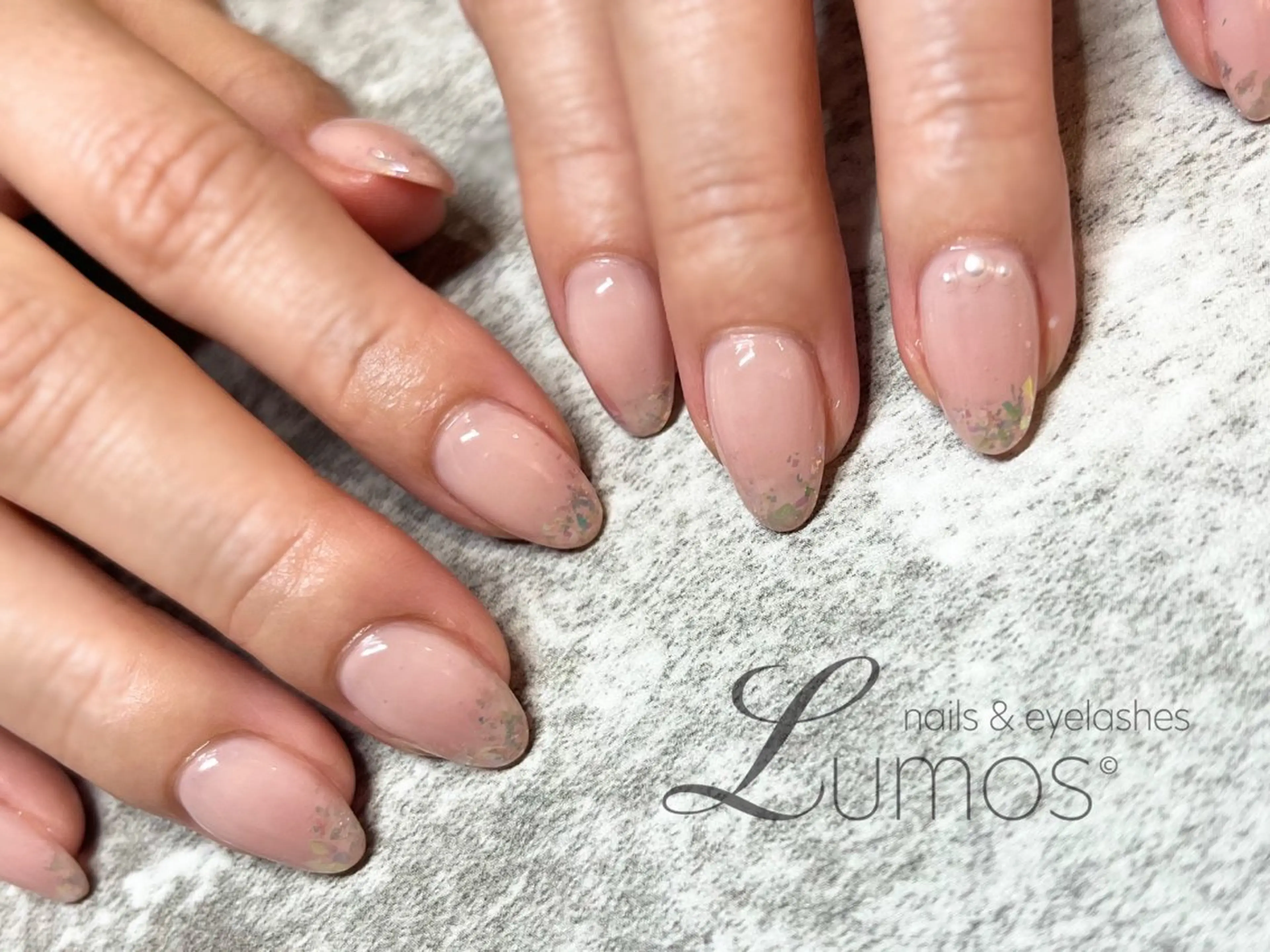 ネイル オーロラネイル ハンドネイル Lumos/nail &eyelashes桜川店所属・Lumos Annのネイルデザイン