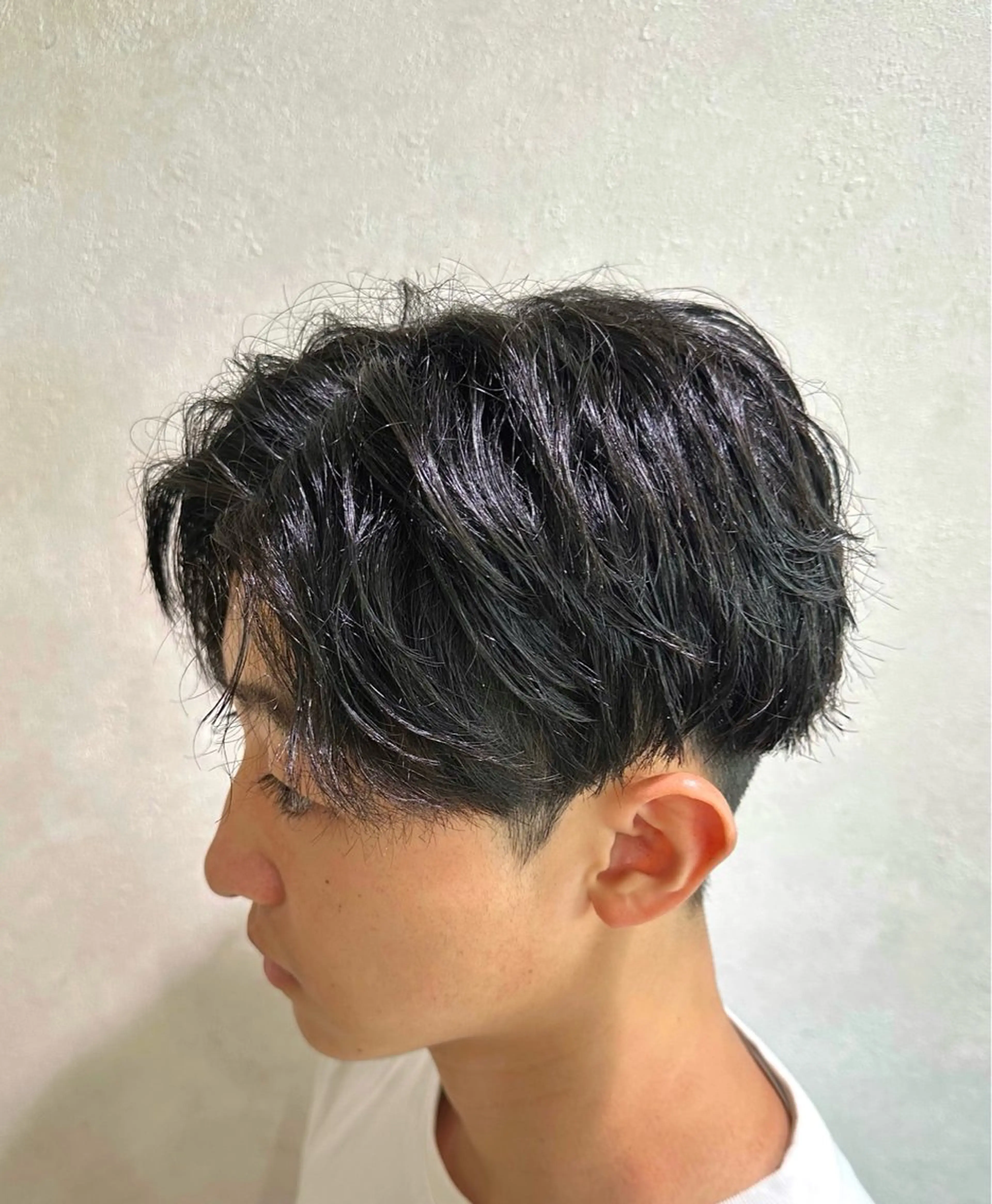 パーマ メンズ メンズブリーチ メンズ韓国風 メンズパーマ メンズツイストパーマ 髪質改善 カット パーマ ユージ ✂︎ メンズカット＆パーマのヘアスタイル