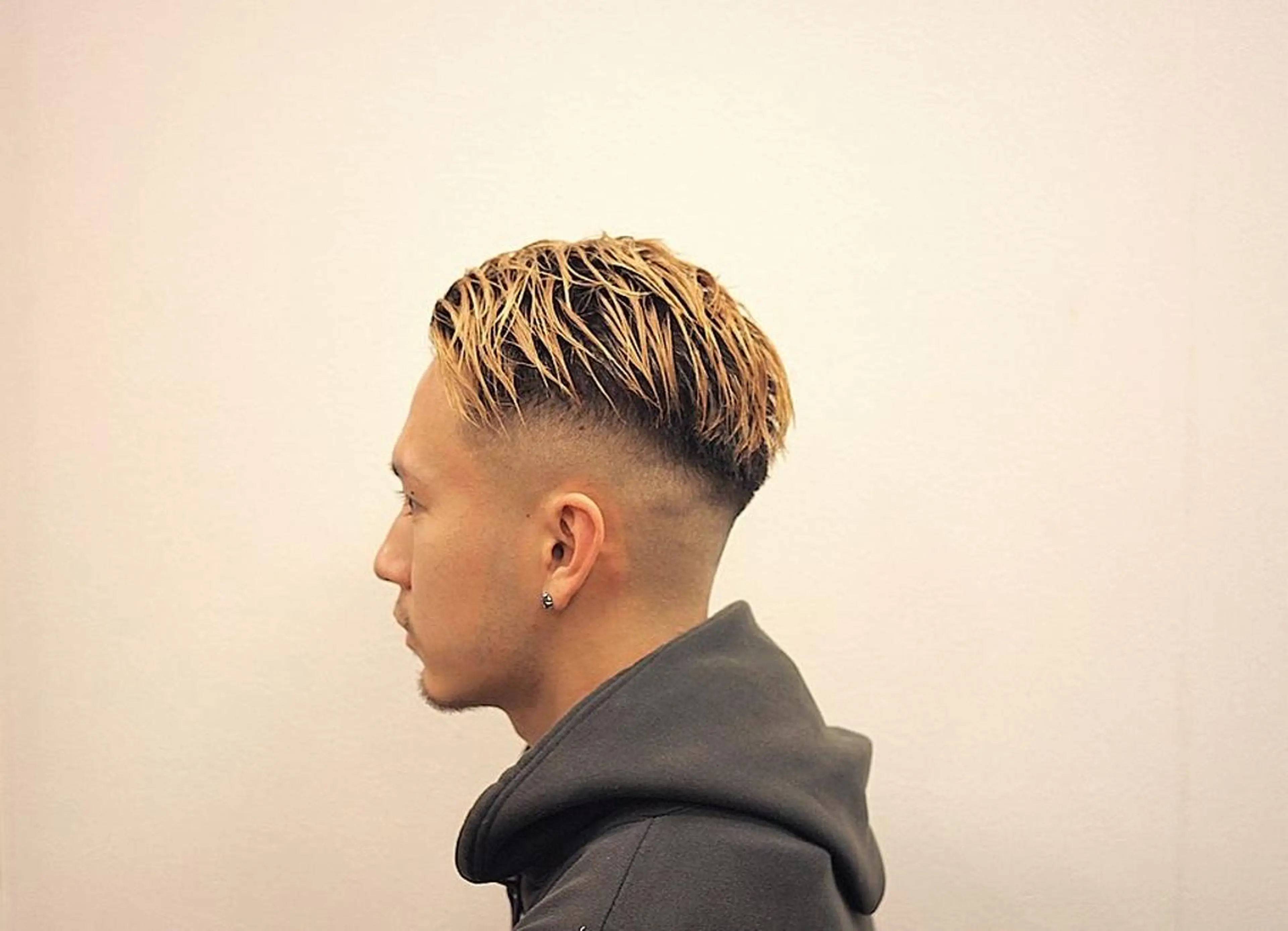 スキンフェード(0mm​〜​0.6mmスタートのフェード)の写真