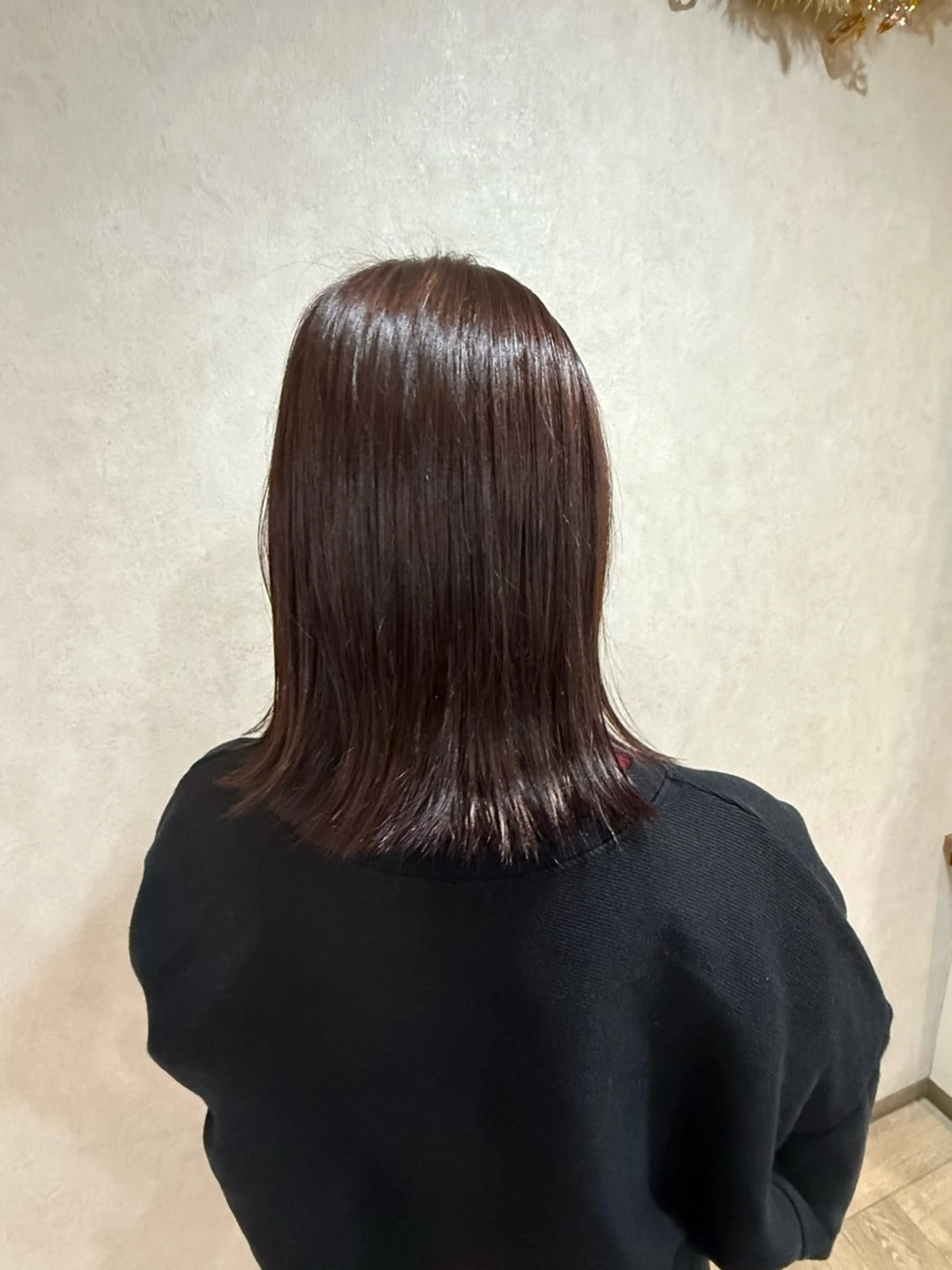 ミディアム カラー ボルドーカラー ヘアカラー 木場 麗咲のヘアスタイル