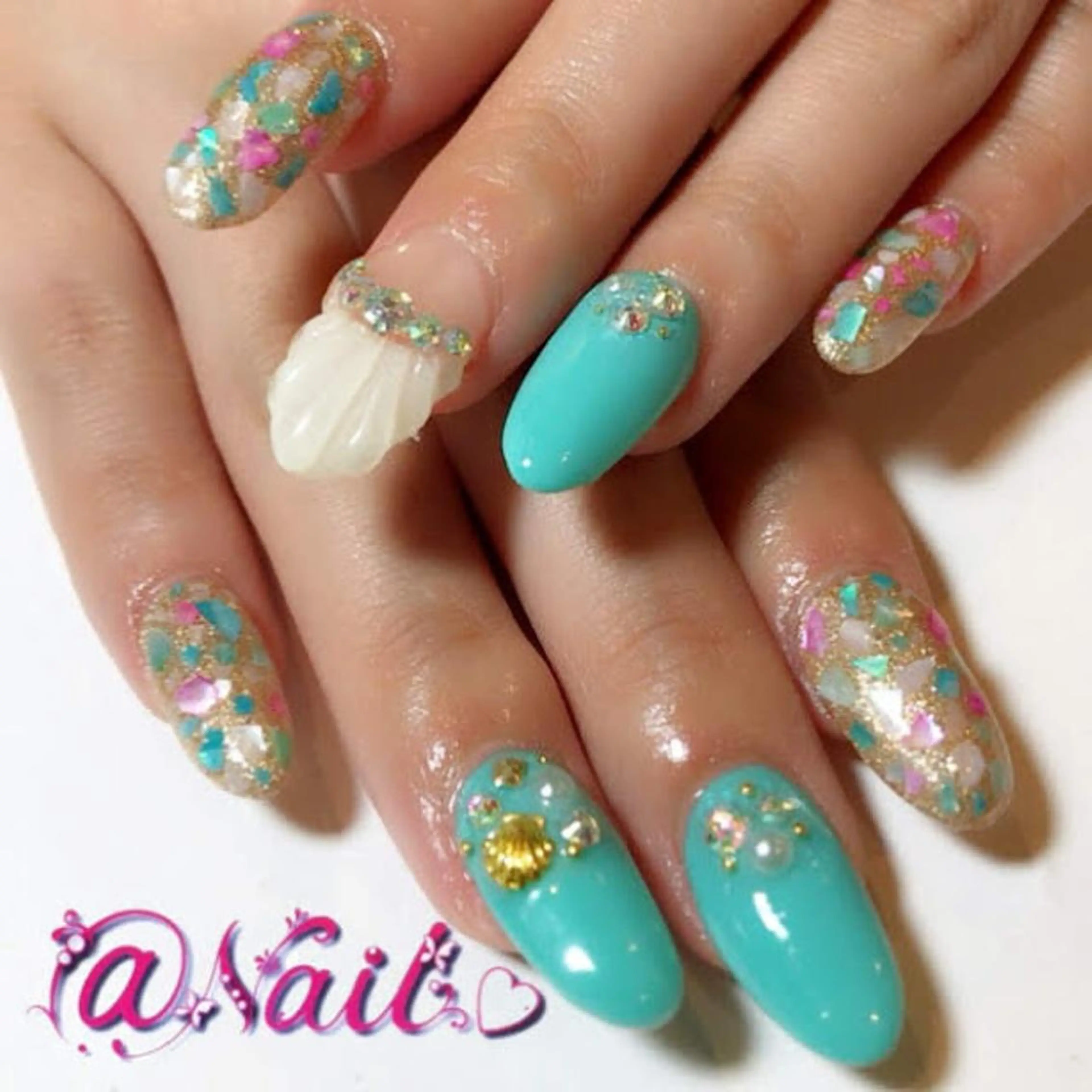 ネイル 小尾 栞のネイルデザイン