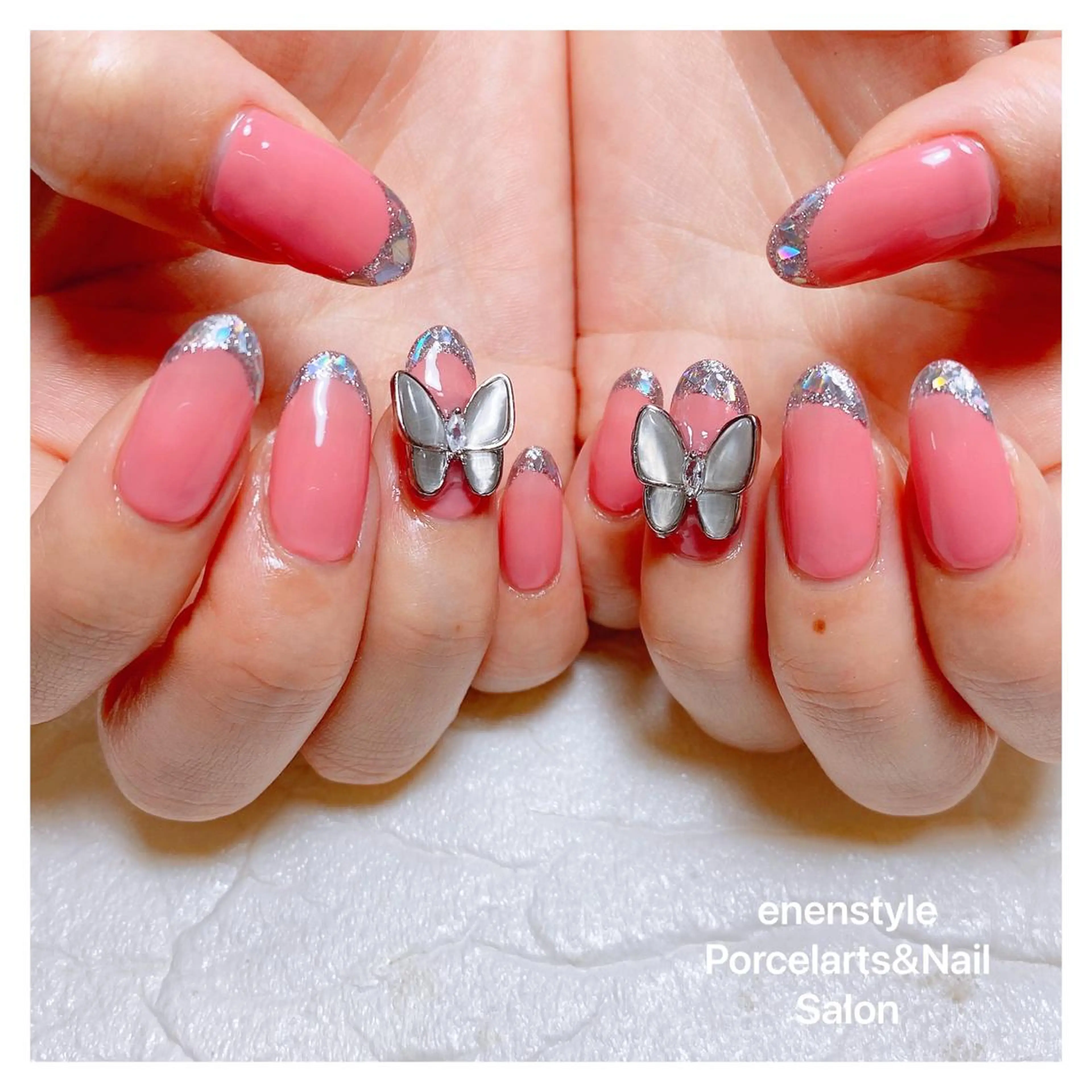 ミディアム ネイル 👑enen style👑のネイルデザイン