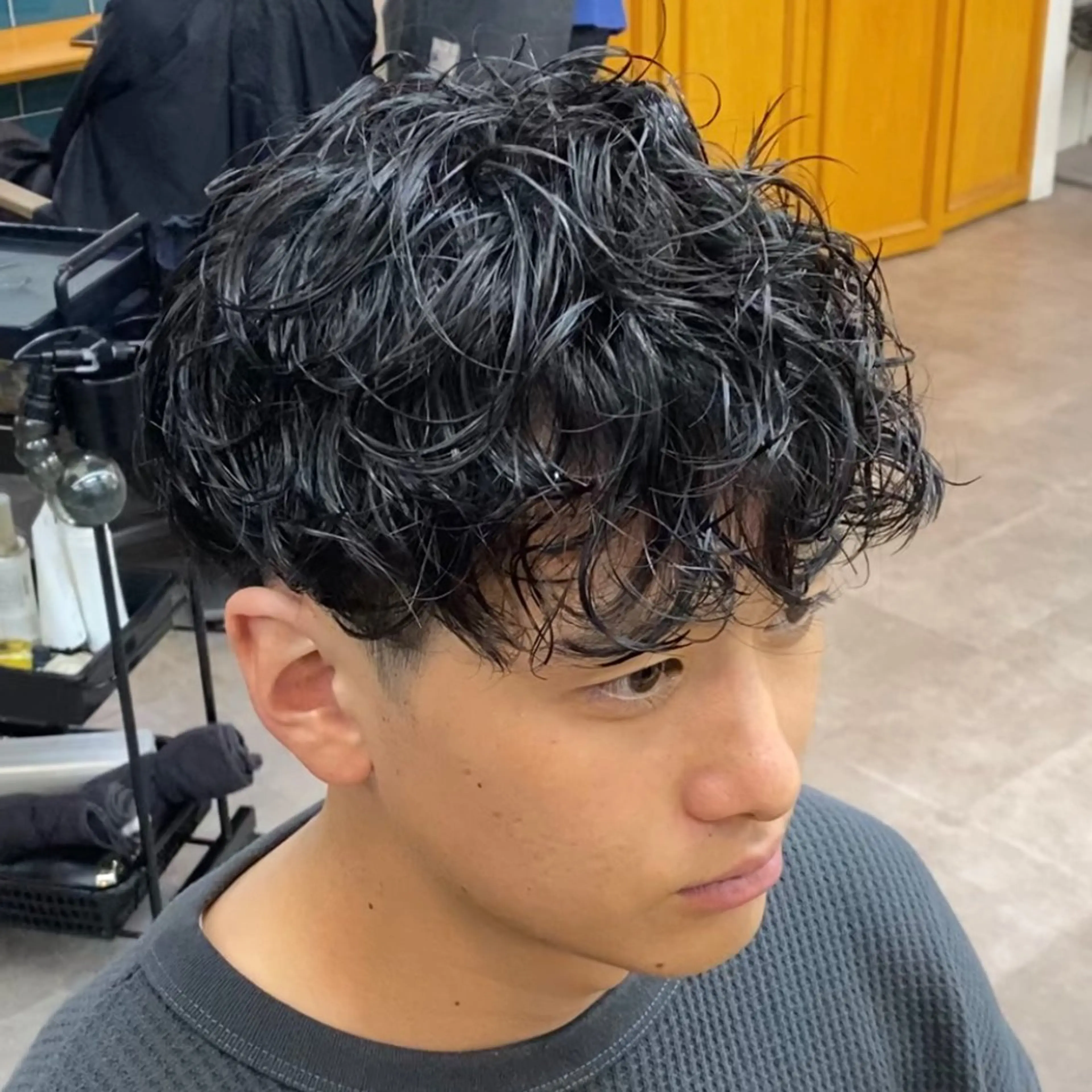 パーマ メンズ メンズパーマ スパイラルパーマ カット パーマ シャドウパーマ/ 波巻パーマYu-Kiのヘアスタイル