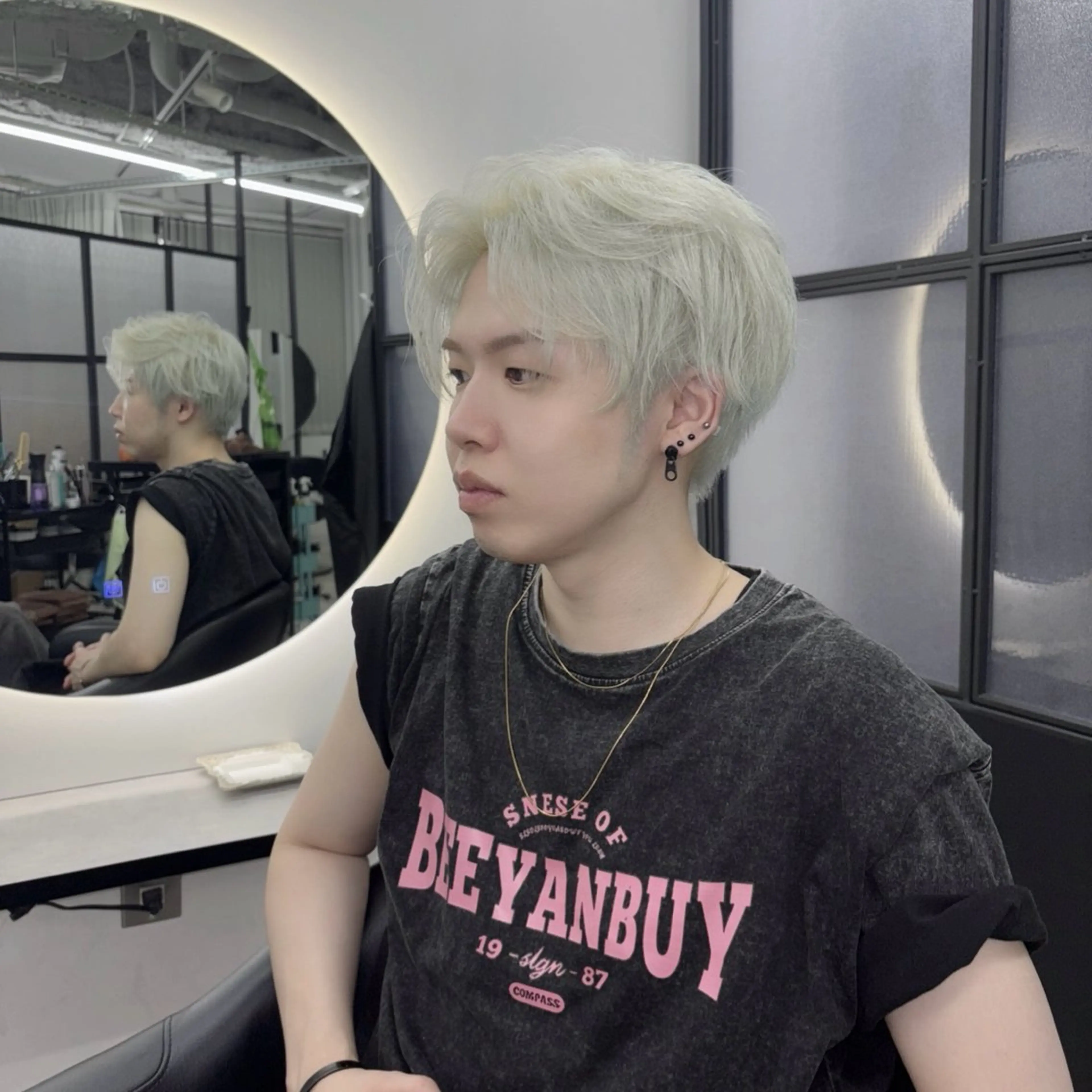 カラー メンズ ヘアカラー Ren. 🦋デザインカラーのヘアスタイル