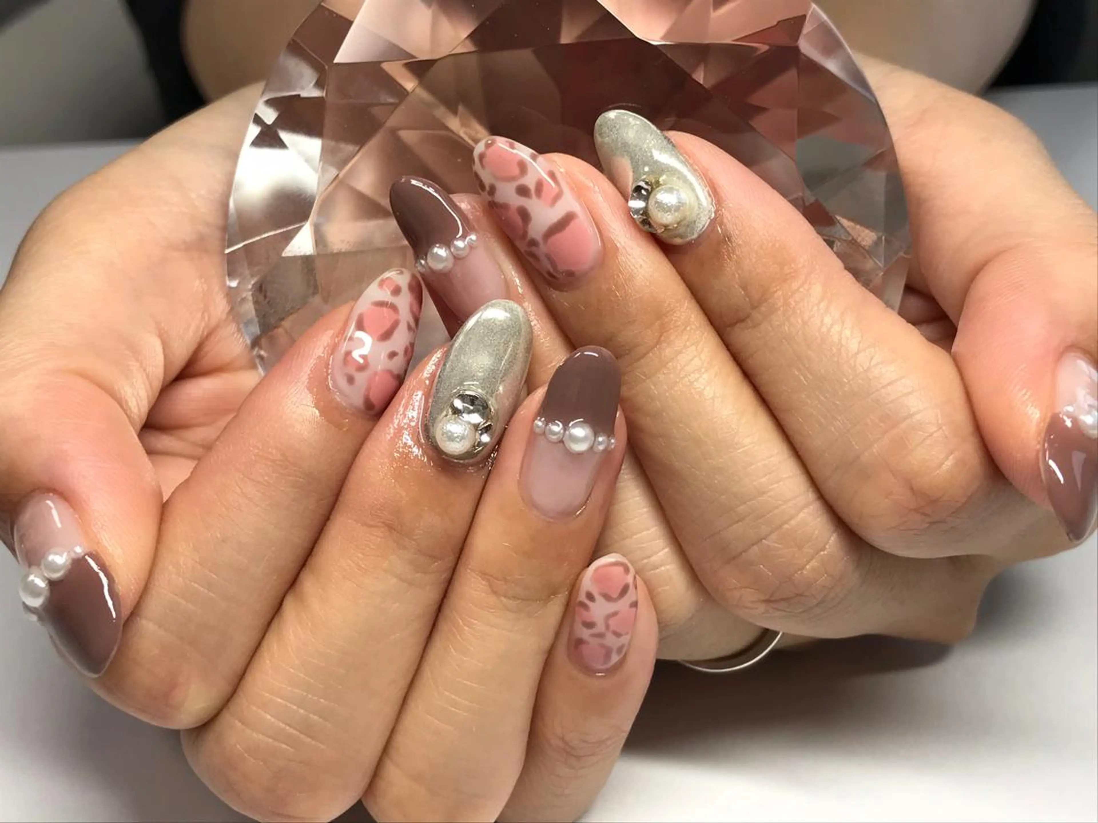 ネイル RuxuryNail ／RiAnnaのネイルデザイン