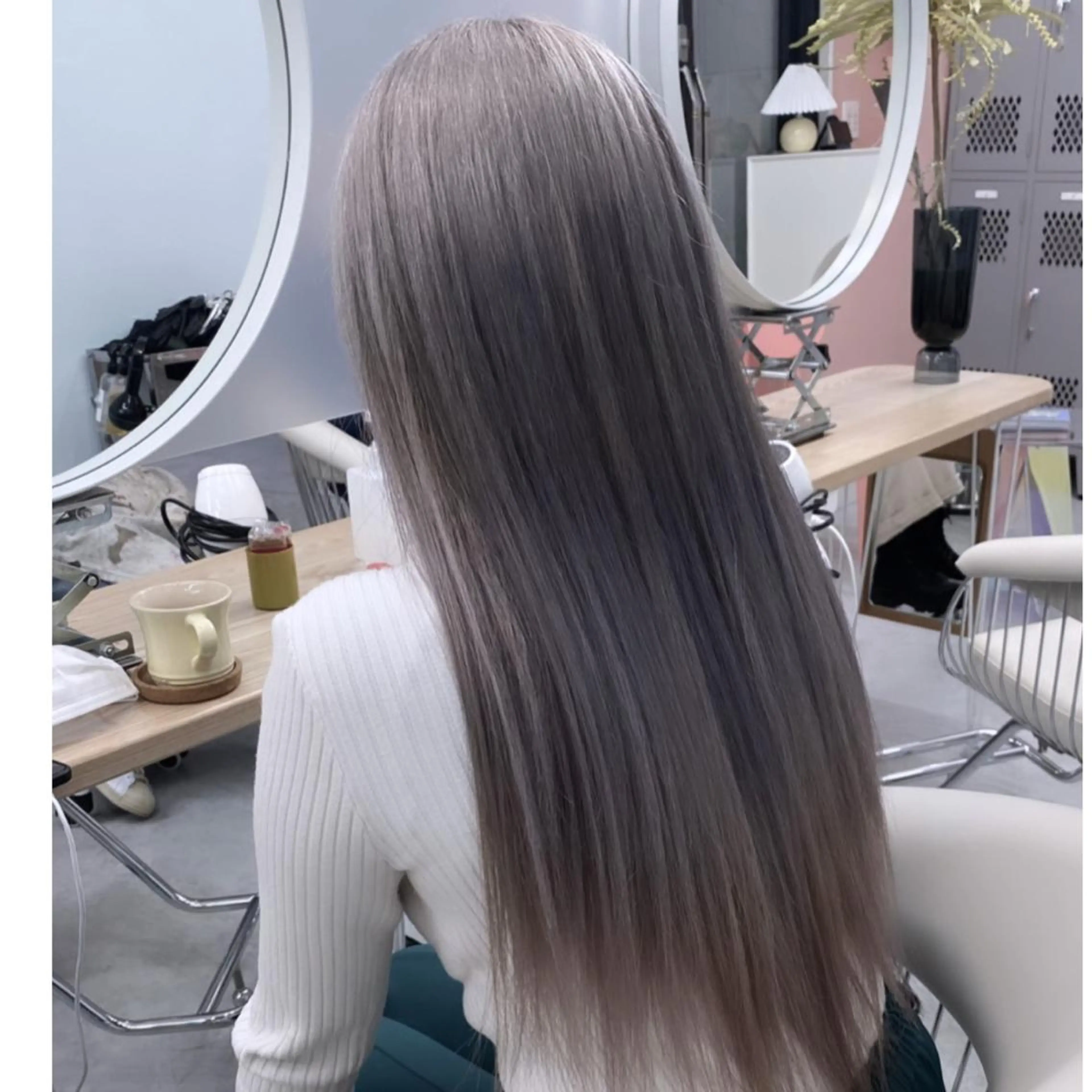 ロング カラー メンズ soi所属・ケアブリーチ/ツヤ髪 /ハイトーン/西村のヘアスタイル