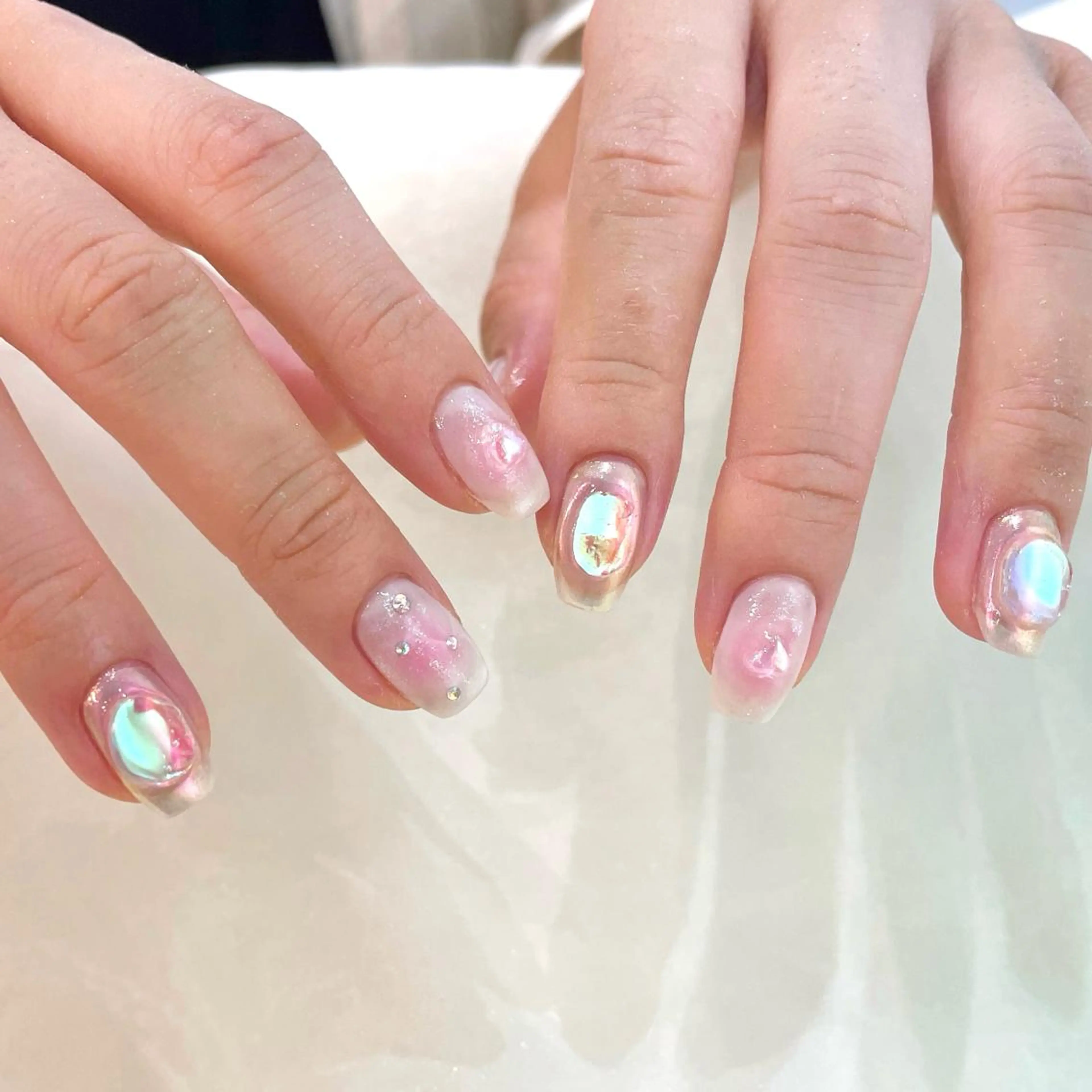 ネイル ハンドネイル 新井 ひなののネイルデザイン