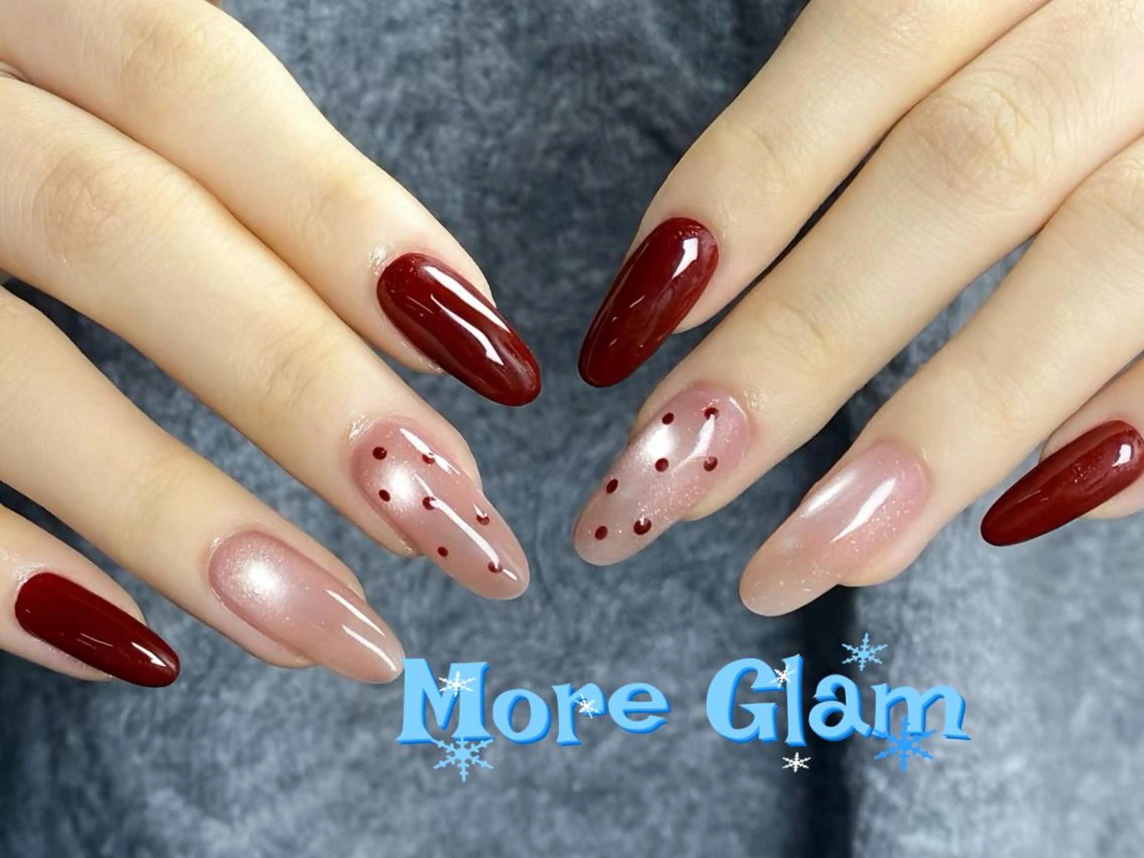 ネイル 長さ出し フットネイル フレンチネイル ジェルネイル ガラスフレンチ MoreGlam ネイルのネイルデザイン