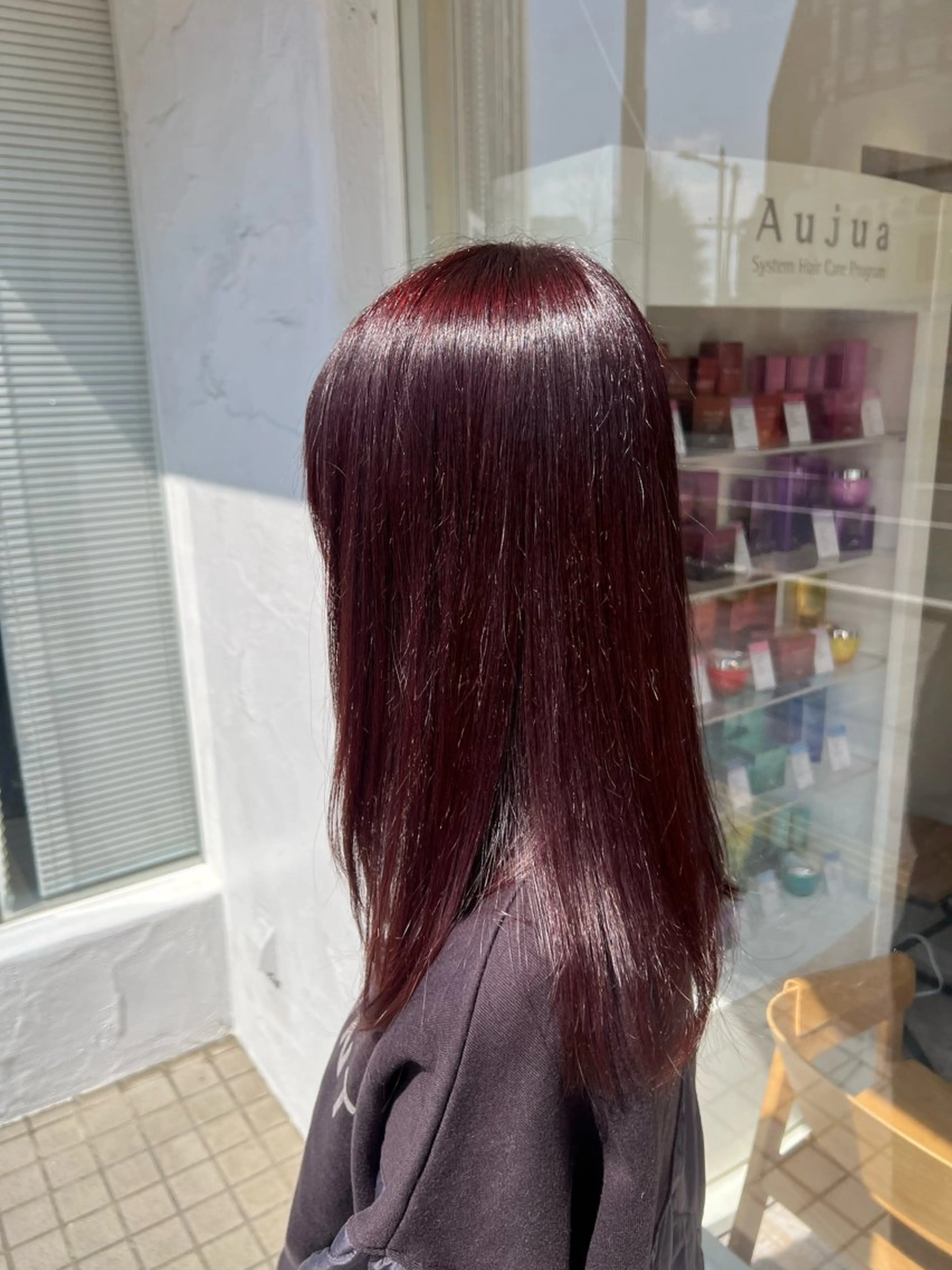 セミロング カラー 小野 眞白のヘアスタイル