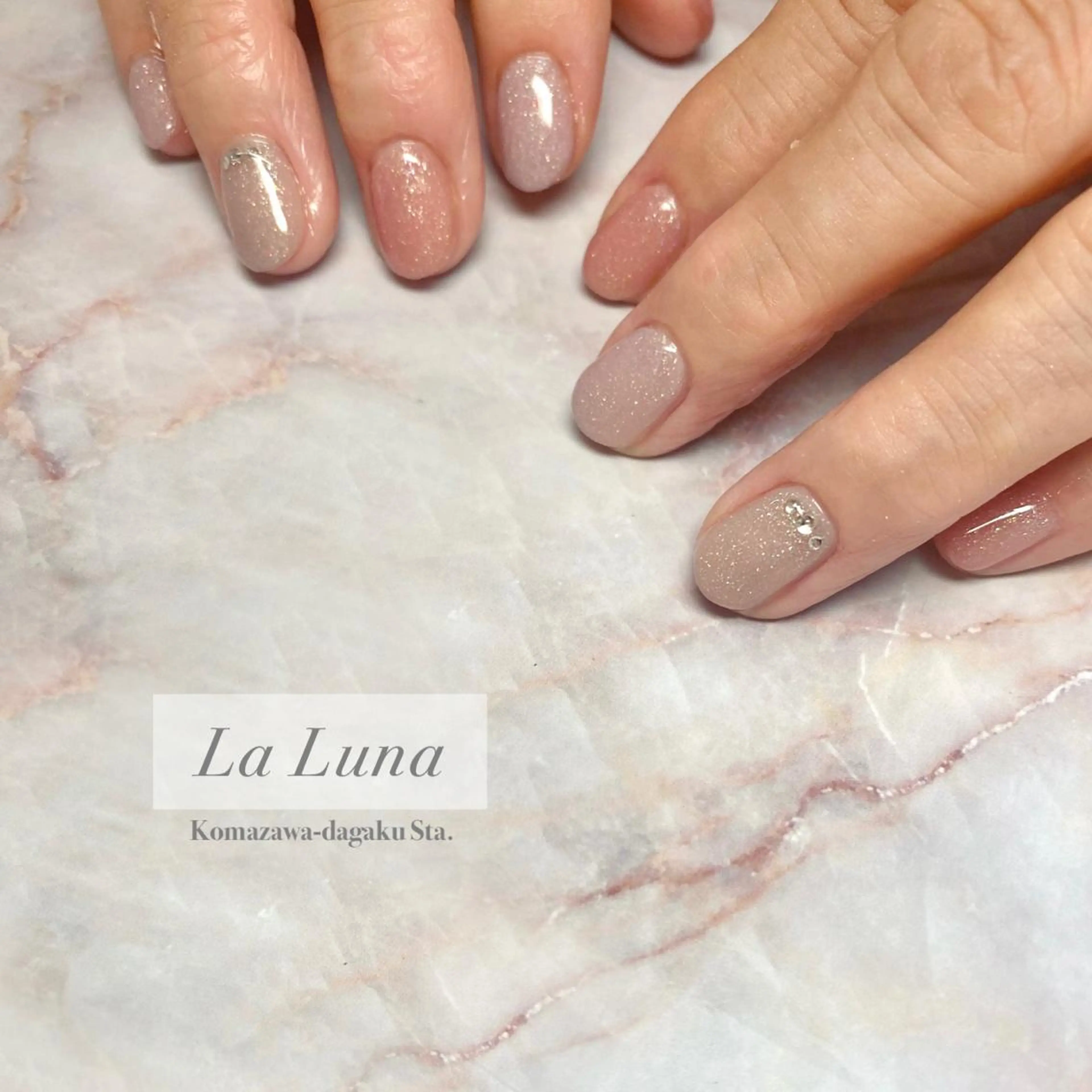 ネイル ＬａＬｕｎａ🌙 natsukiのネイルデザイン