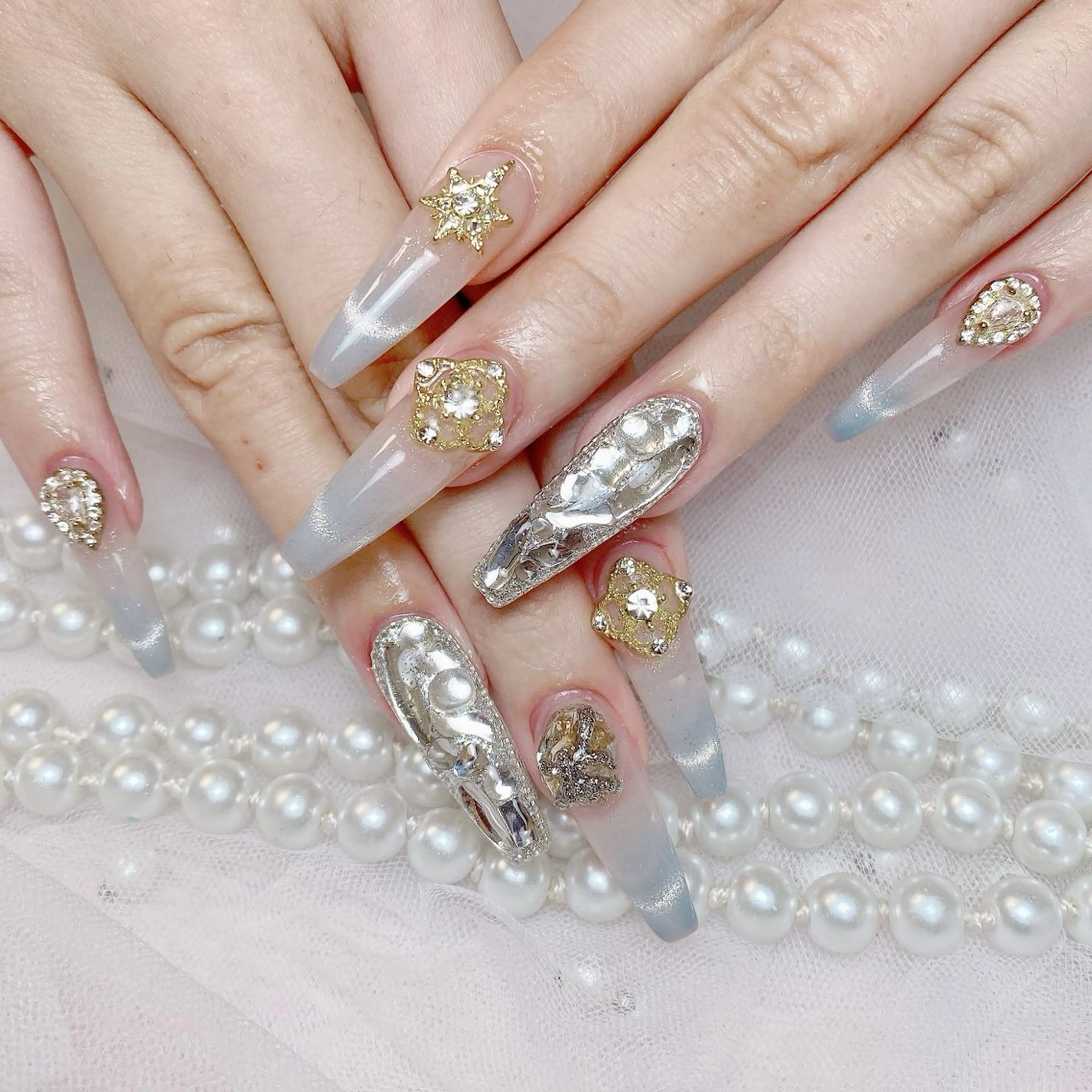 ネイル フレンチネイル ジェルネイル ハート 韓国ネイル マグネットネイル ハンドネイル ネイルサロン lotusのネイルデザイン