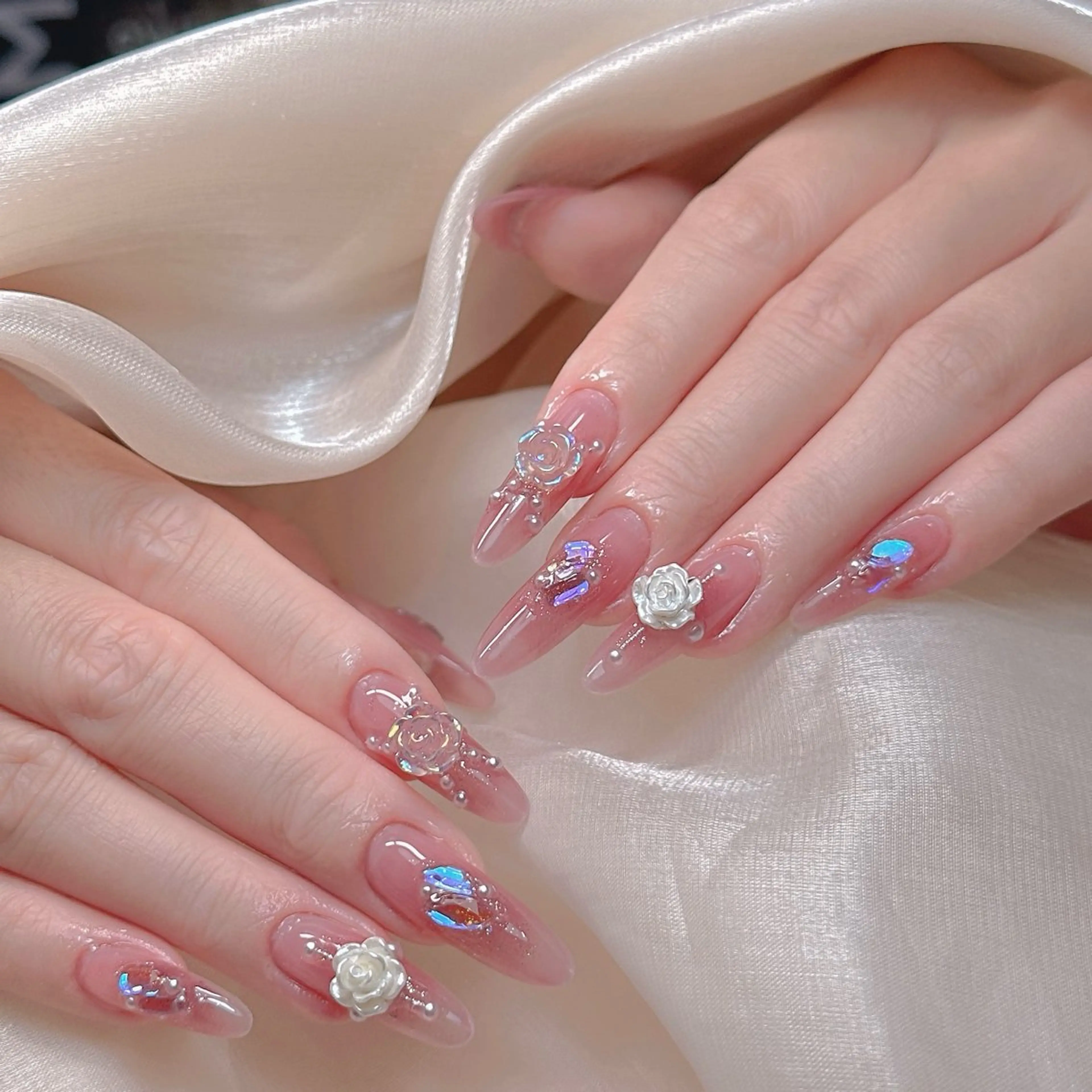 ネイル ハンドネイル Mi miaのネイルデザイン