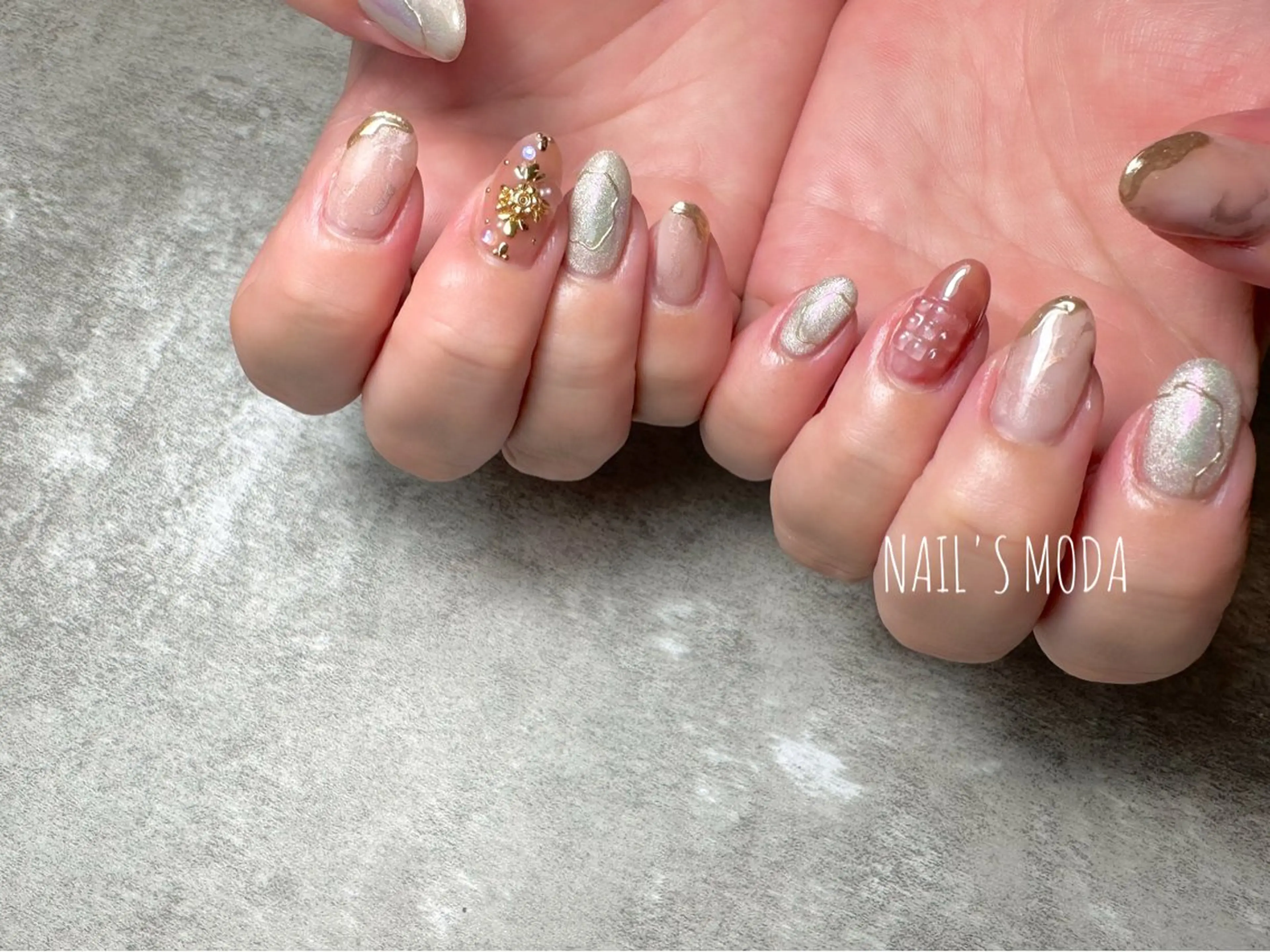 ネイル NAIL'S MODAのネイルデザイン