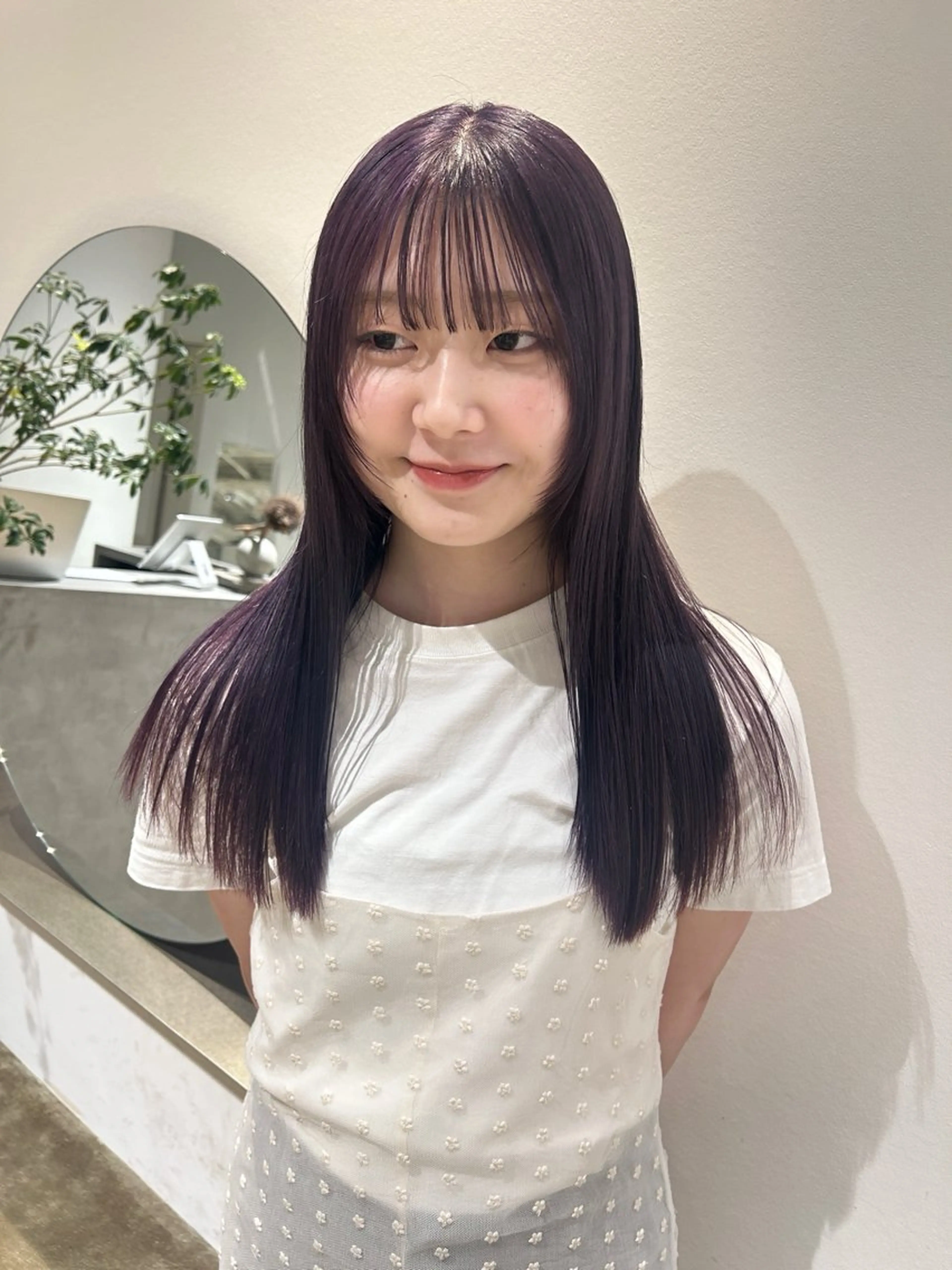 ロング ヘアカラー 髙林 優衣のヘアスタイル