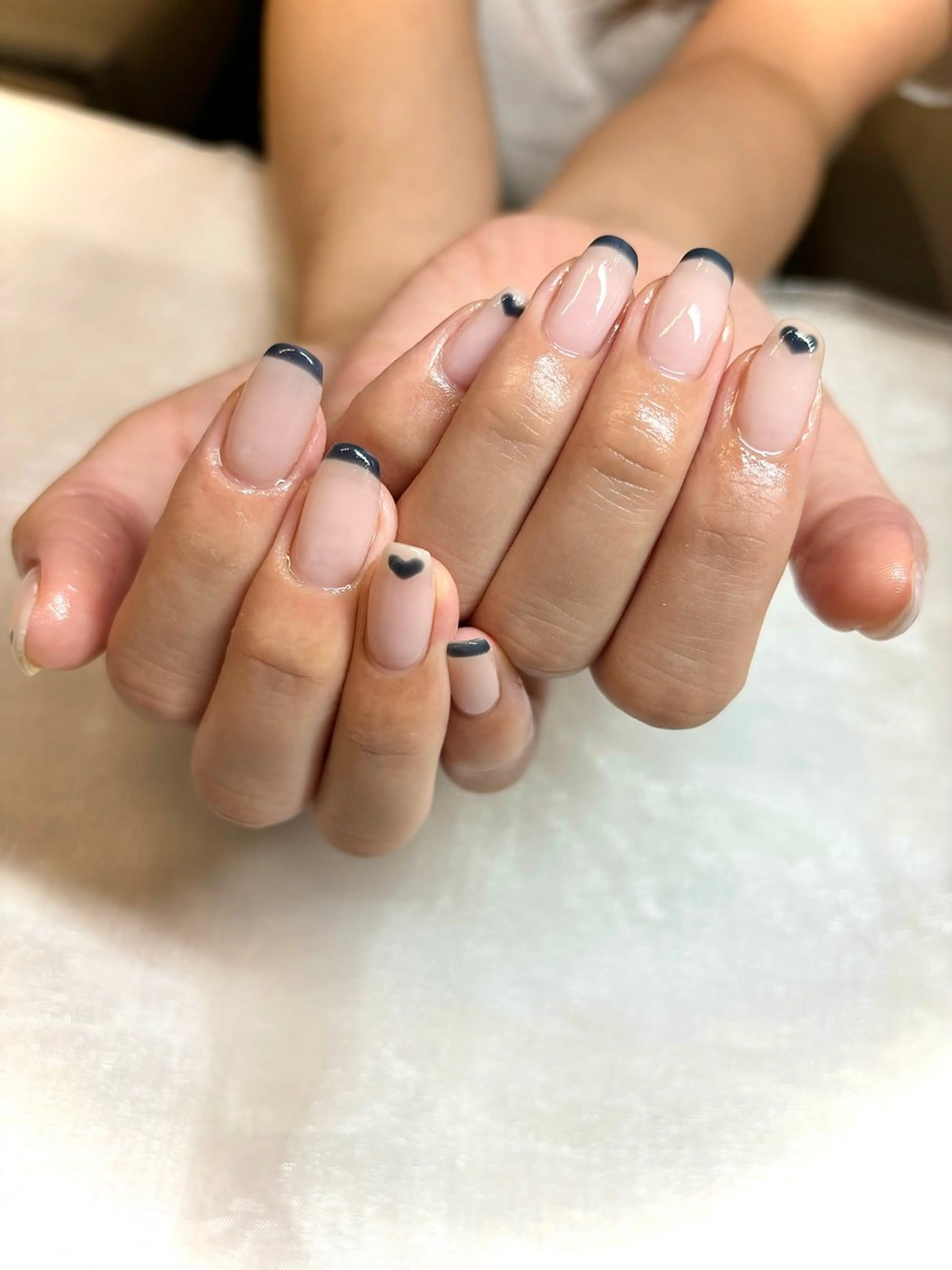 ネイル フレンチネイル ハート 持ち込み シンプルネイル solna_ yuのネイルデザイン