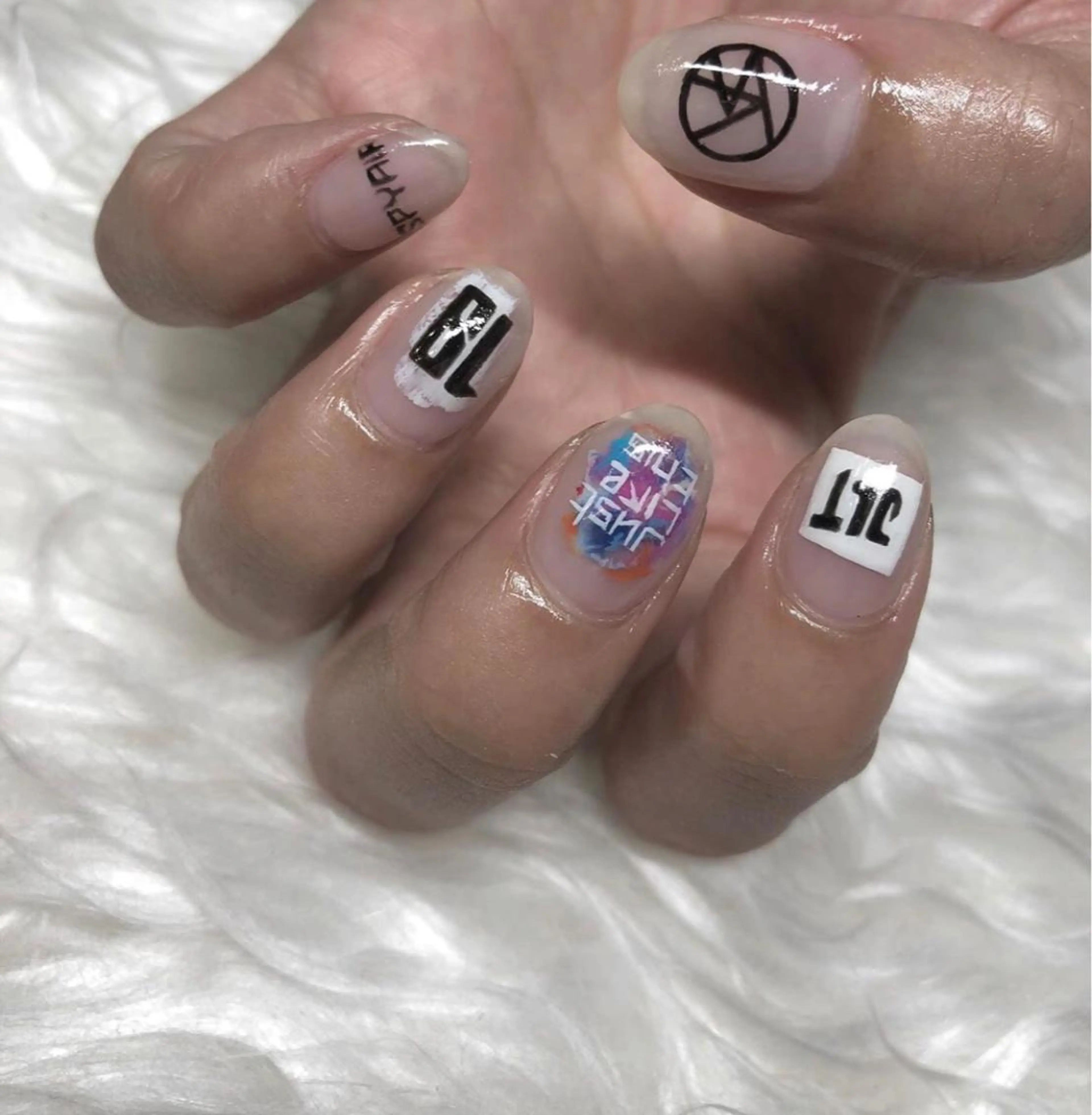 ネイル ☽ ☾のネイルデザイン