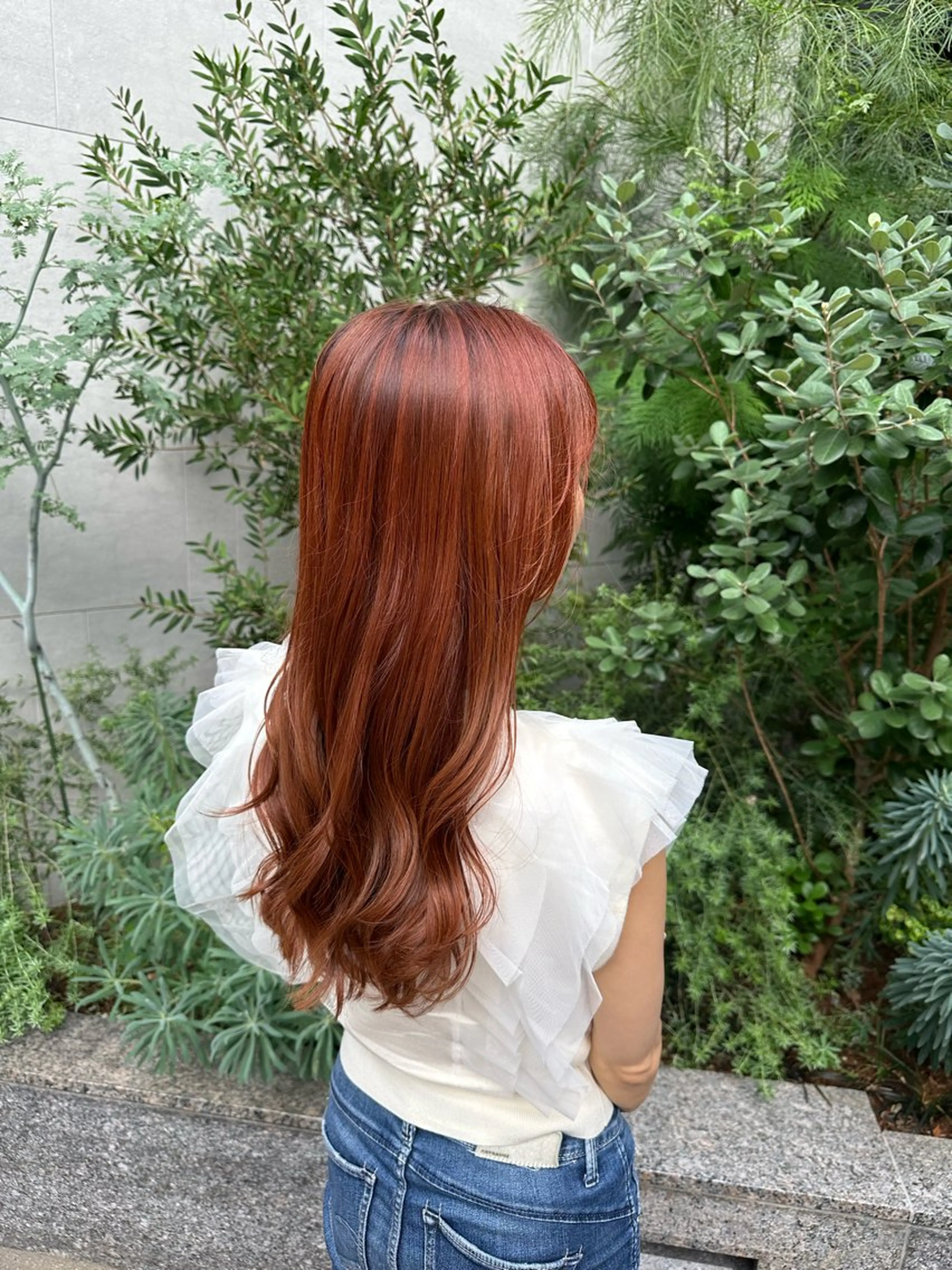 ロング カラー ヘアアレンジ タイトボブ個性派カラ ーAKANEのヘアスタイル