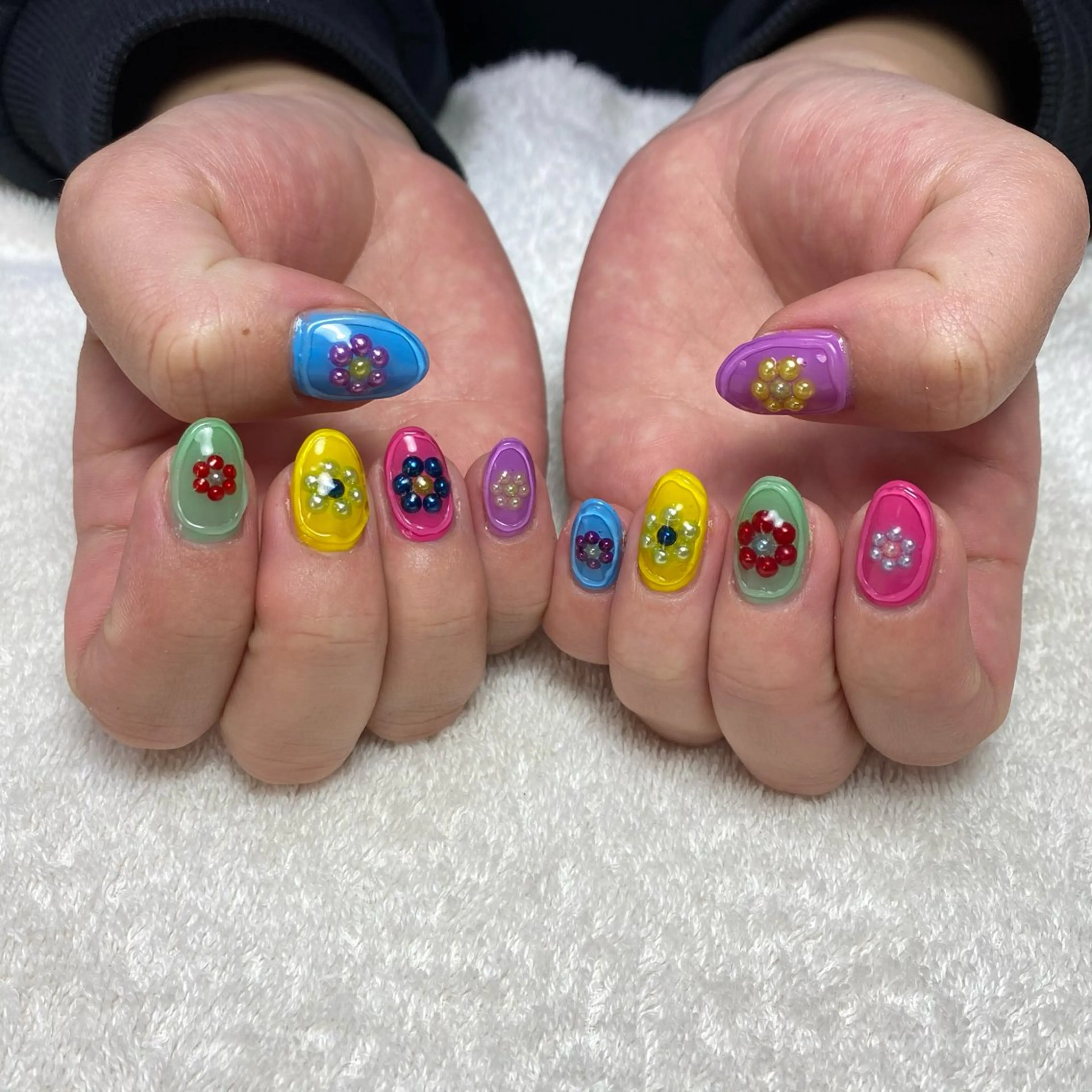 ネイル 春ネイル ハンドネイル COCO+所属・COCO +のエステ・リラクイメージ