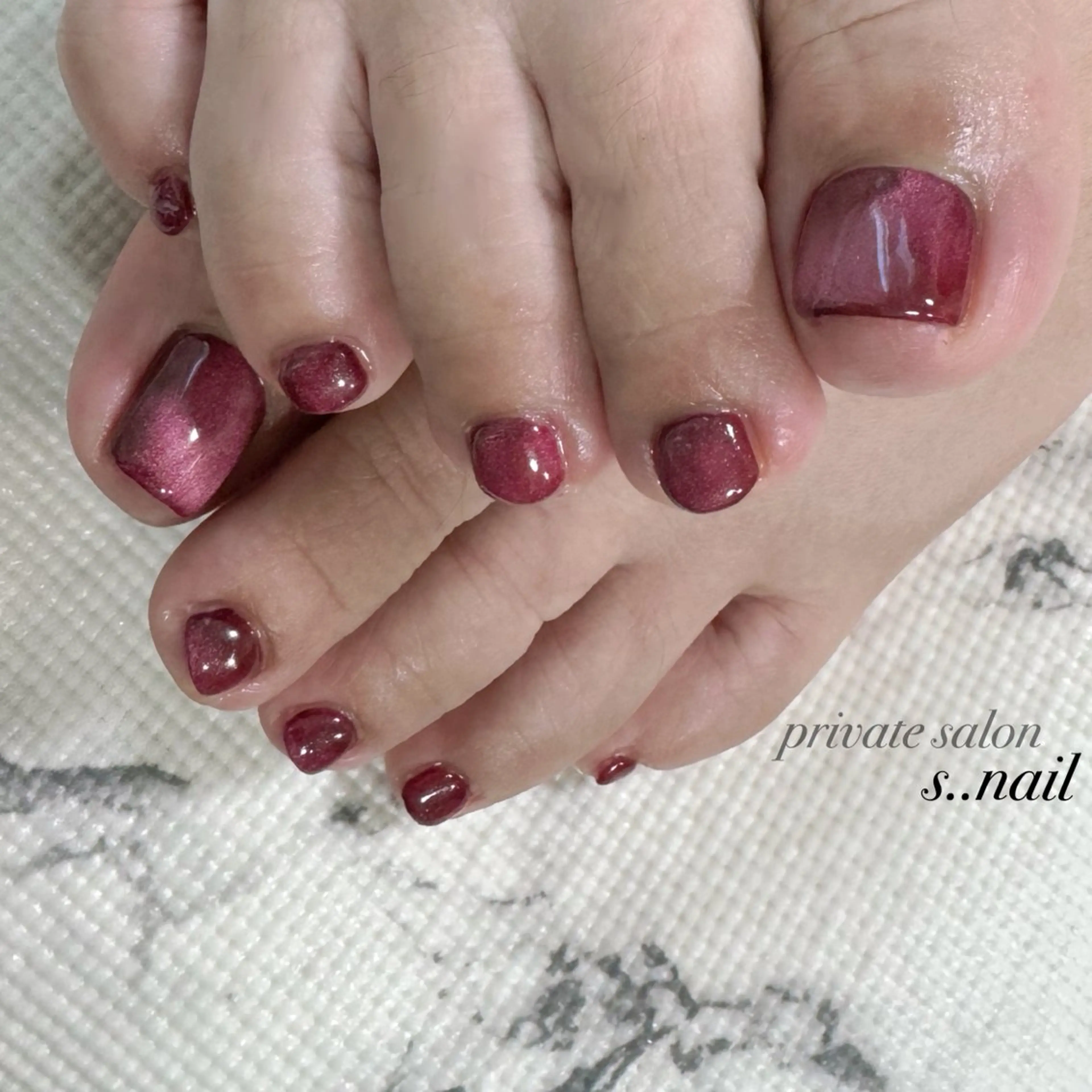 ネイル マグネットネイル ハンドネイル フットネイル s..nail / MORITAのネイルデザイン