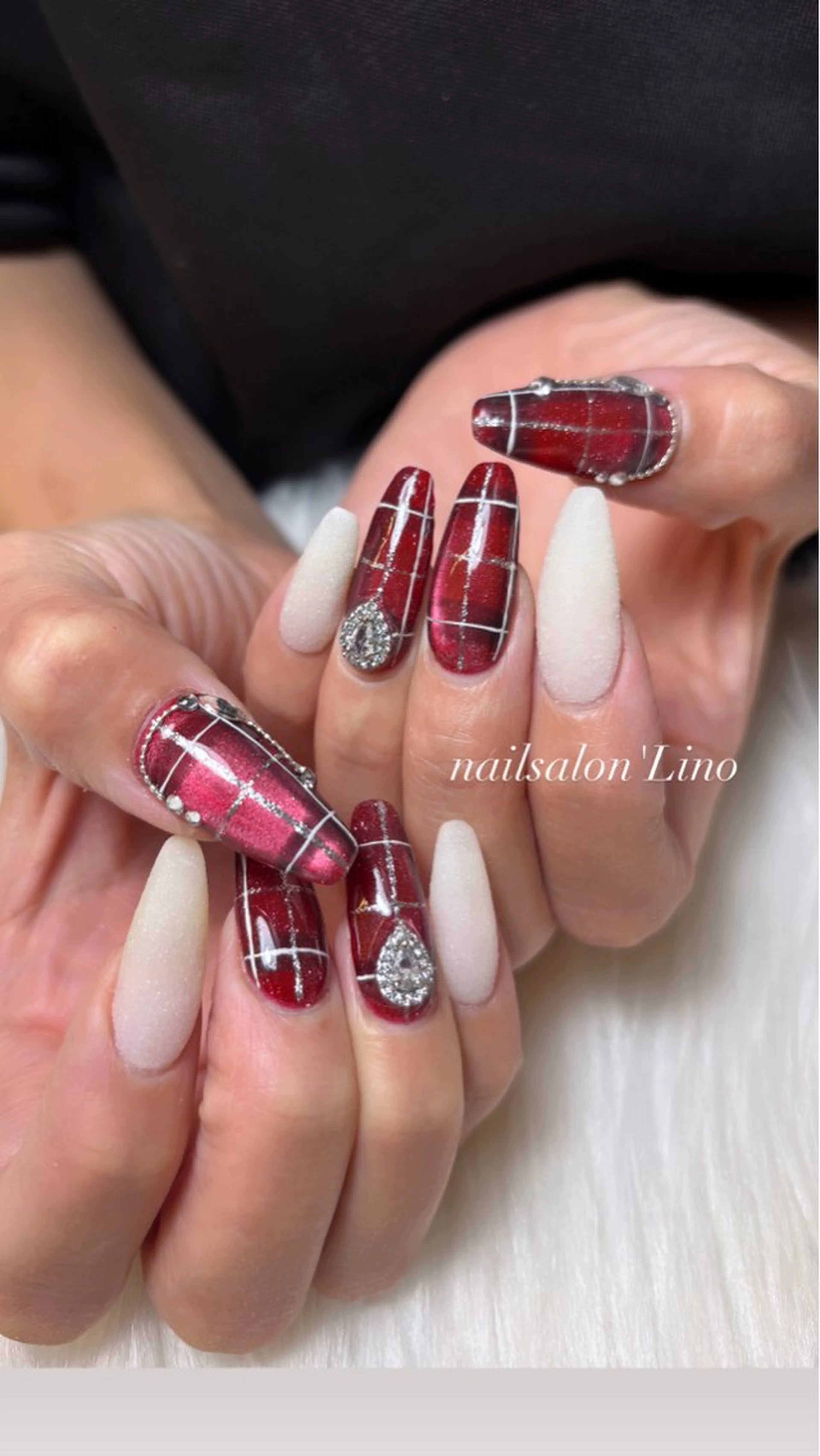 ネイル 赤色 Lino𓂃⟡.· Chizuruのネイルデザイン