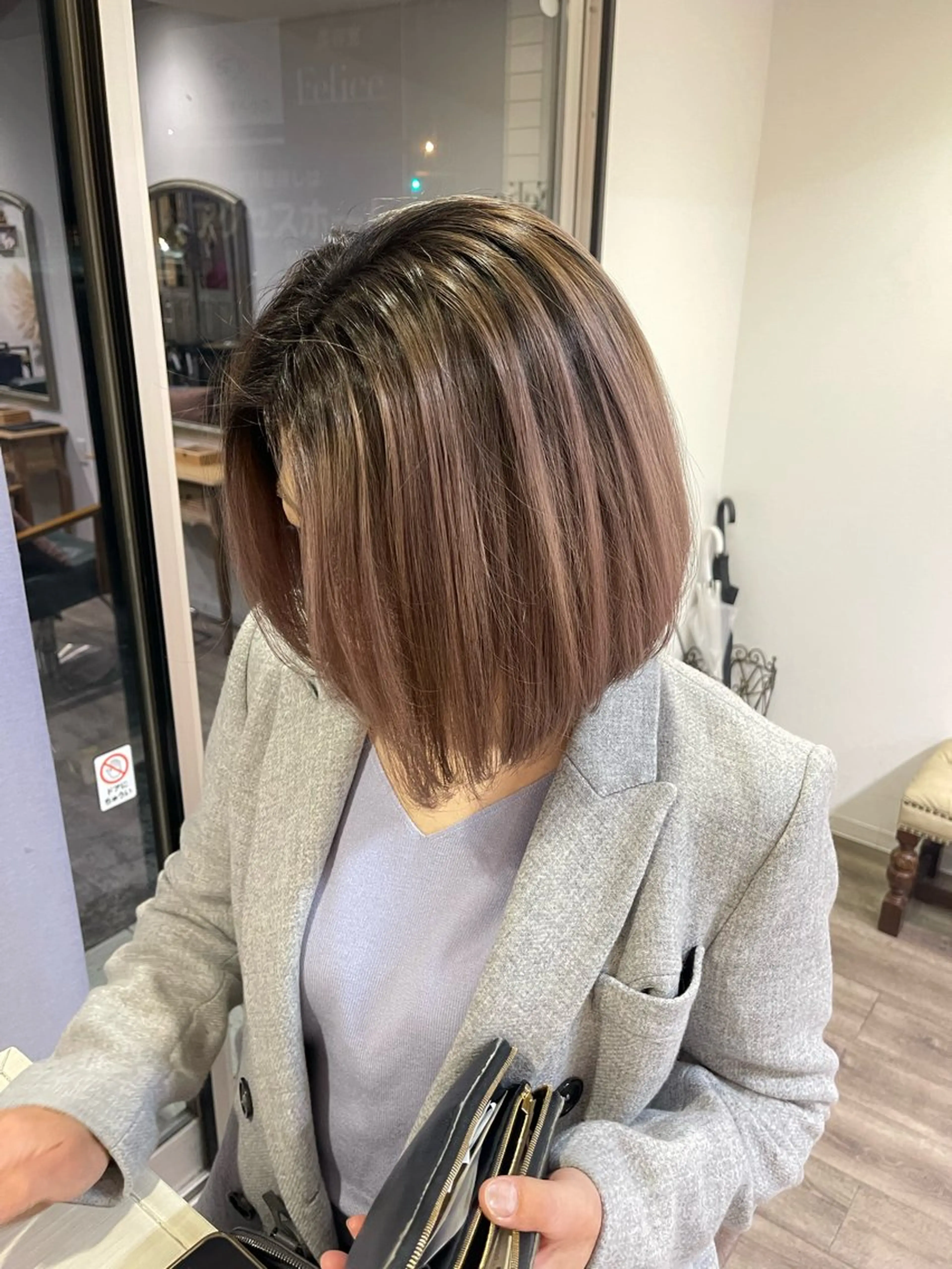 ミディアム カラー ヘアカラー Felice Erikaのヘアスタイル