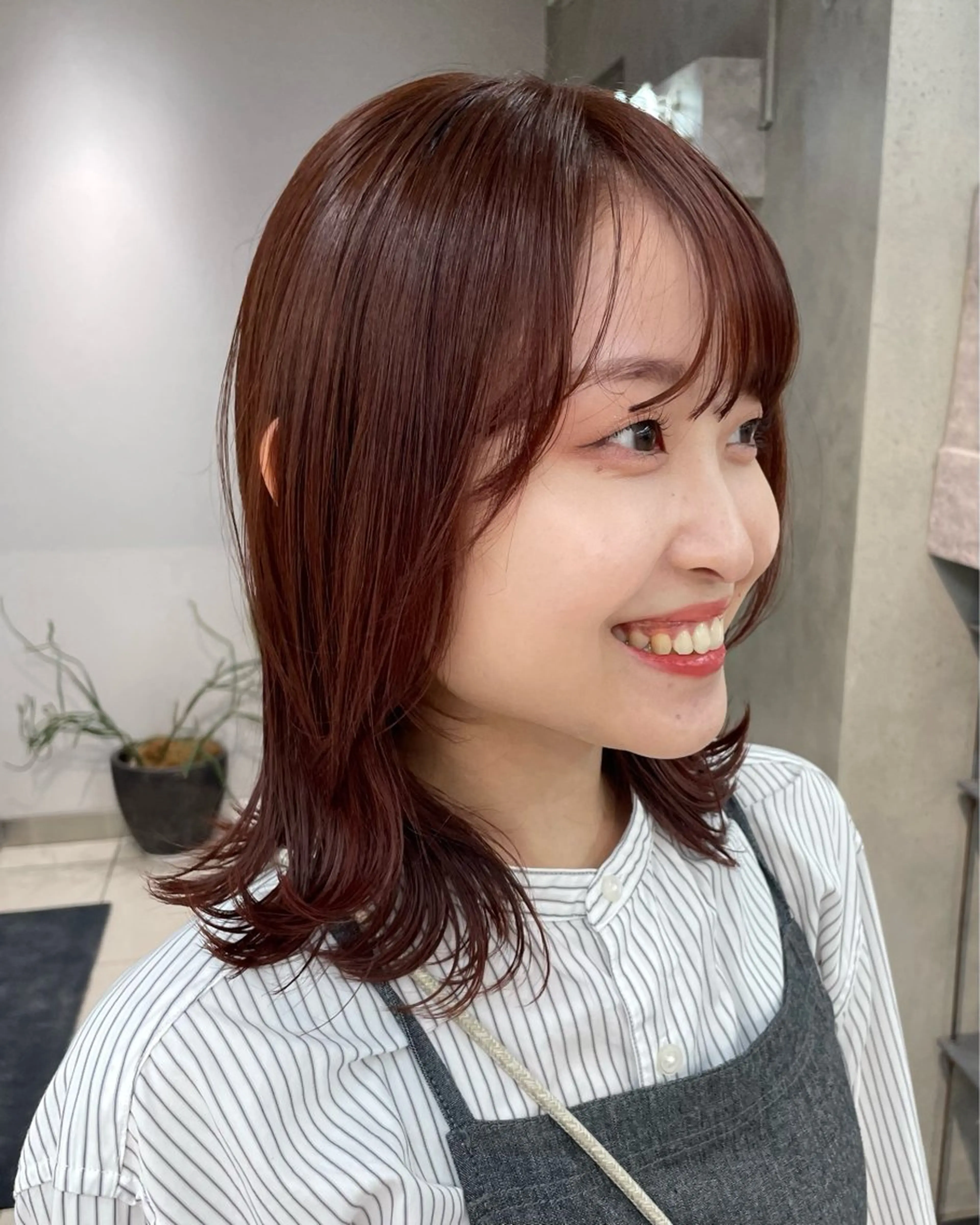 ショート カラー ヘアアレンジ ボブ/透明感ベージュ 🫧クルミ🌟のヘアスタイル